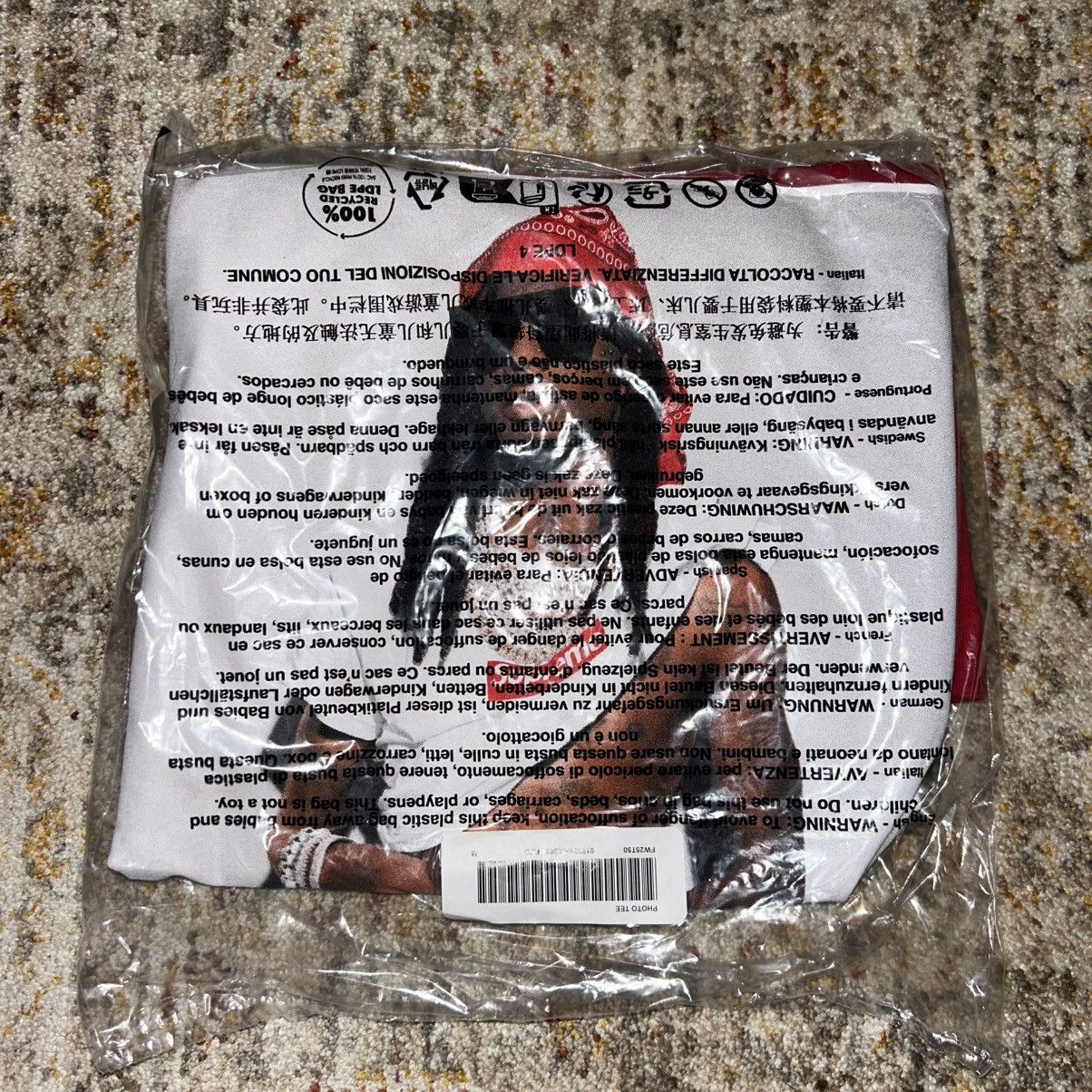 Supreme Supreme Playboi Carti Photo Tee T Shirt Red Size M Size US M / EU 48-50 / 2 - 1 Thumbnail