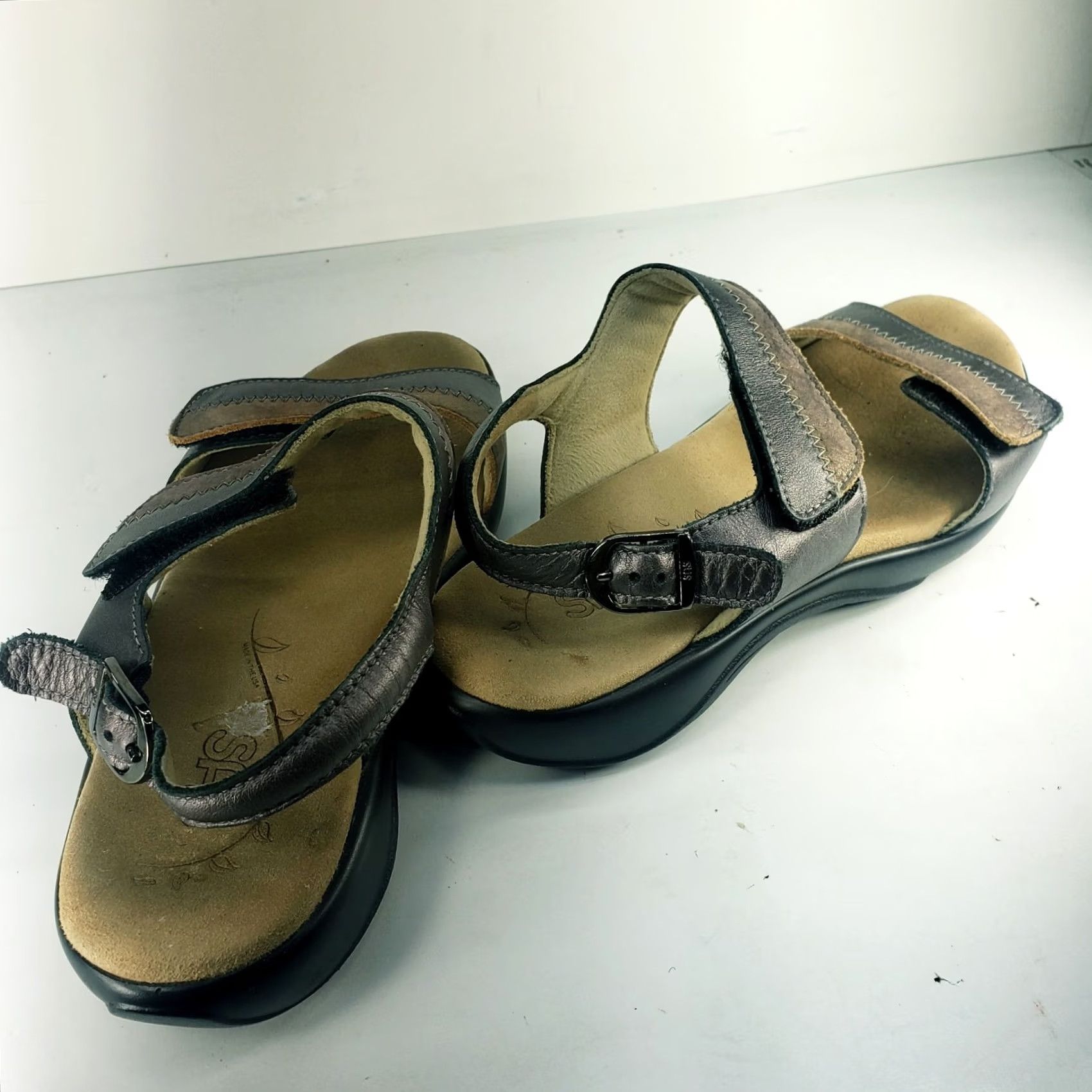 SAS SAS Womens Sandals 7.5W Nudu Leather Two Tone Pewter Bronze Metal Strappy Comfort Buckle Size US 8 / IT 38 - 4 Thumbnail