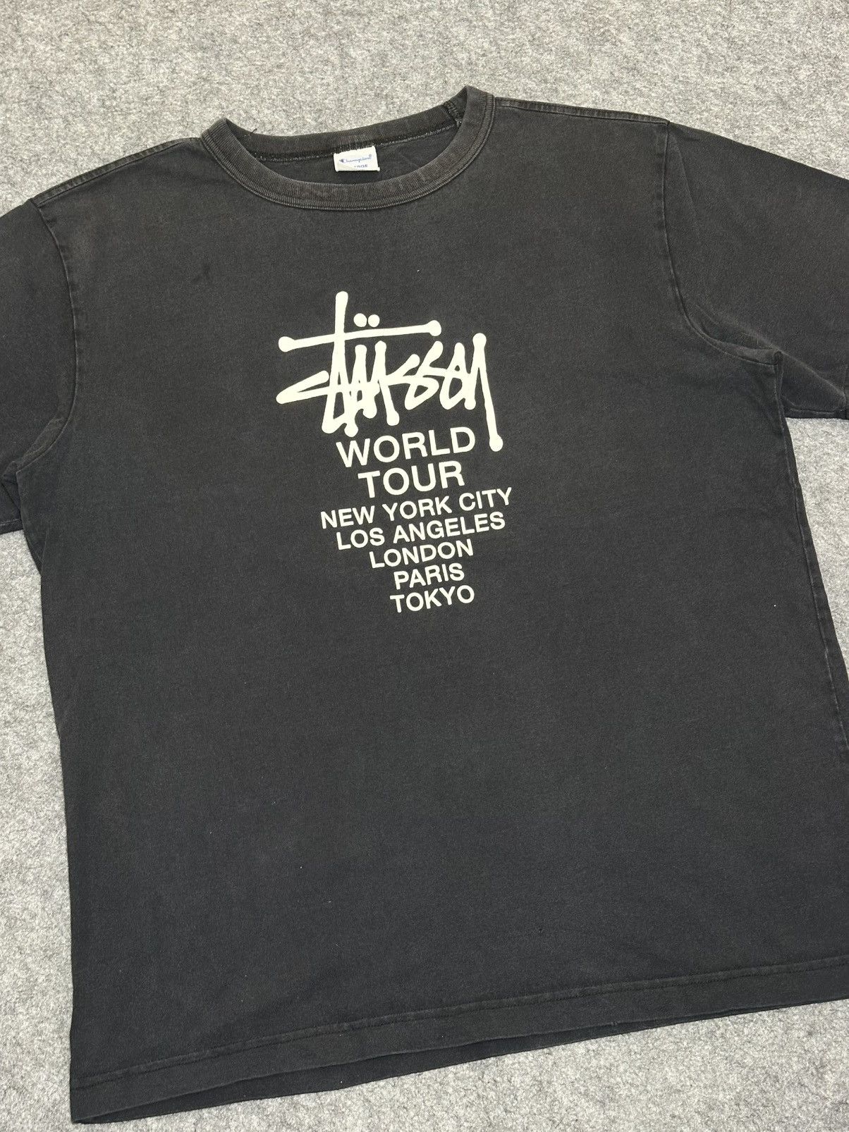 Stussy Stussy x Champion World Tour T-shirt. Size US XL / EU 56 / 4 - 2 Thumbnail