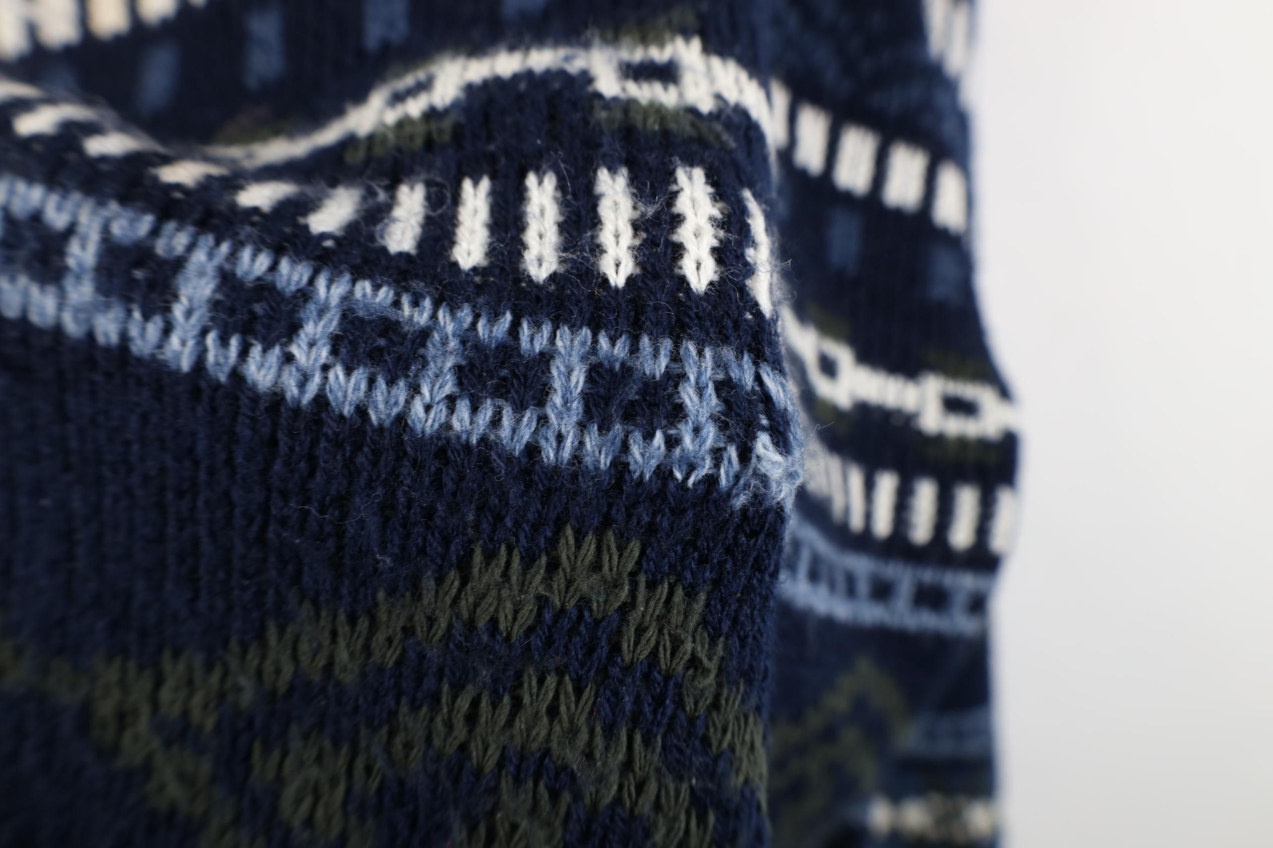 Vintage Vintage 90s Streetwear Fair Isle Knit Crewneck Sweater USA Size US L / EU 52-54 / 3 - 6 Thumbnail