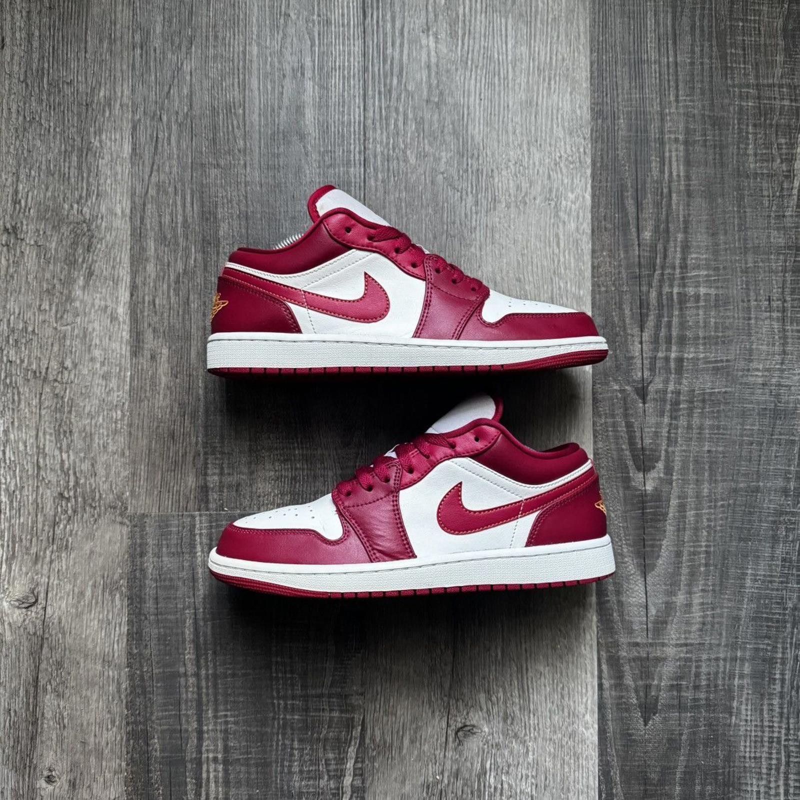 Jordan Brand NIKE • JORDAN 1 Low "Cardinal Red" (9M) Size US 9 / EU 42 - 2 Thumbnail