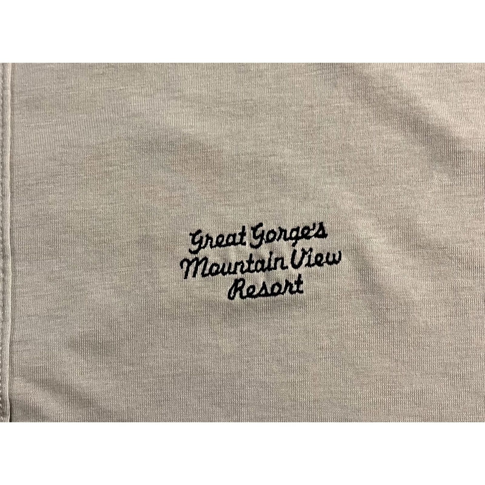 Greats VINTAGE Pickering Great Gorge’s Mountain View Resort Golf Shirt Men’s L Gray Polo Boy/ Mens Shirts Size US L / EU 52-54 / 3 - 3 Thumbnail