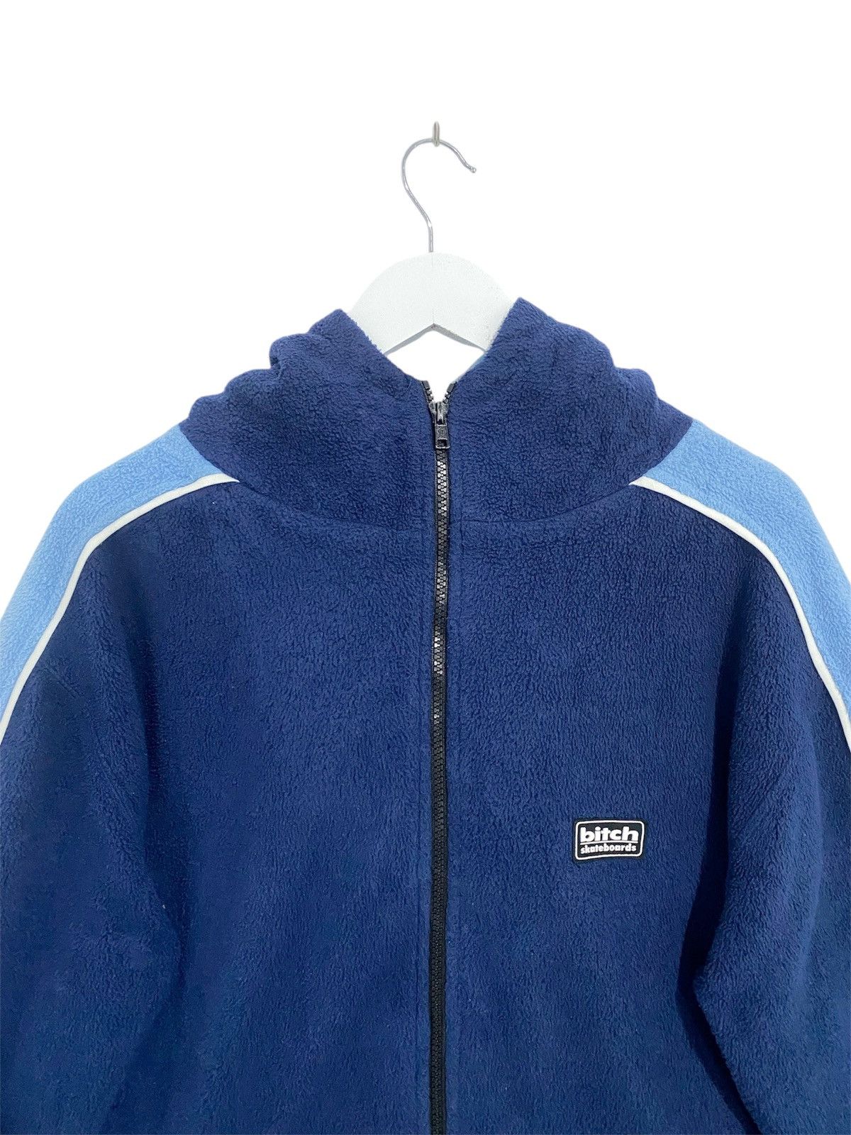 Vintage Vintage Bitch Skateboards Full Zip Hoodie Size US L / EU 52-54 / 3 - 3 Thumbnail