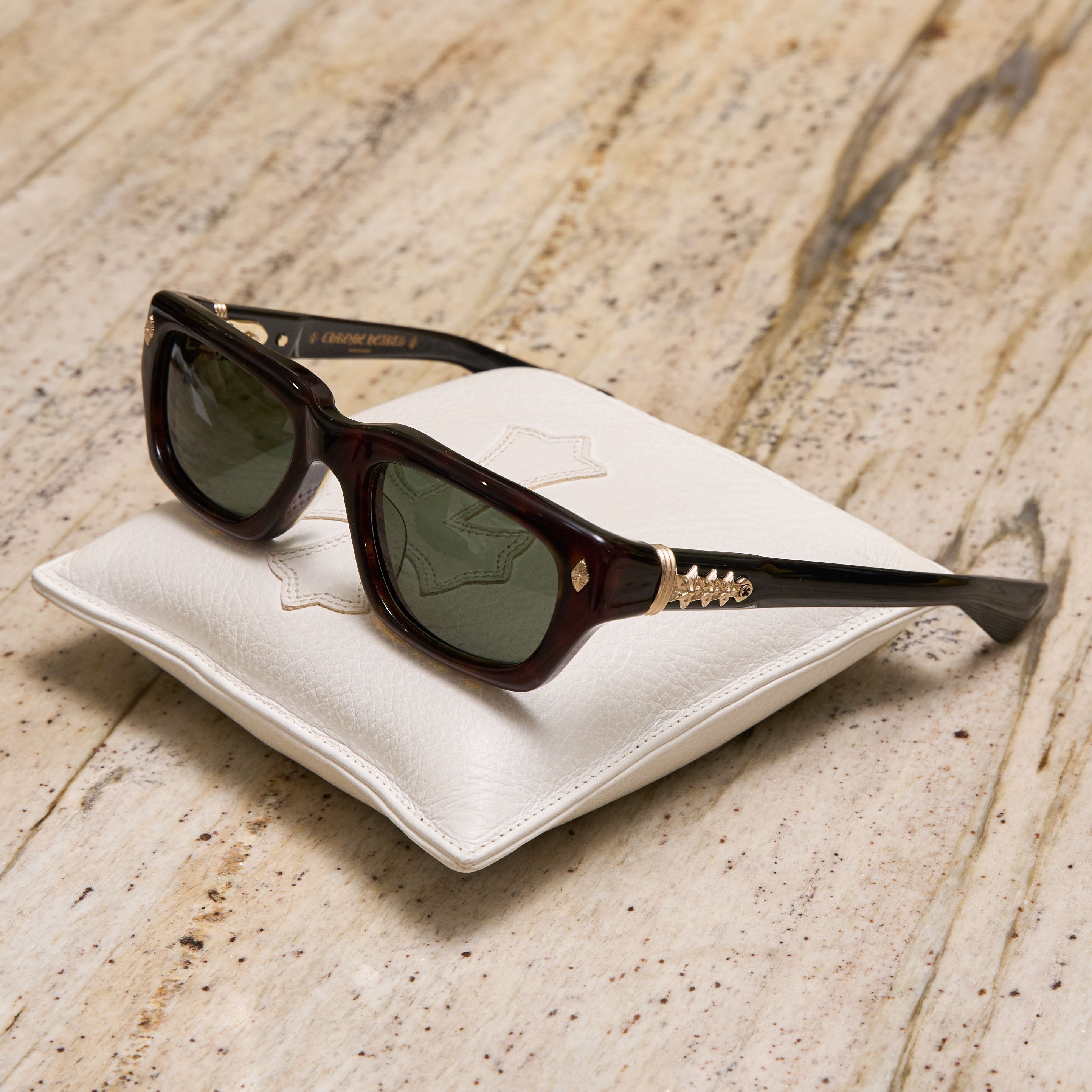 Chrome Hearts CHROME HEARTS IDAWANNA DARK TORTOISE BLACK Size ONE SIZE - 1 Thumbnail