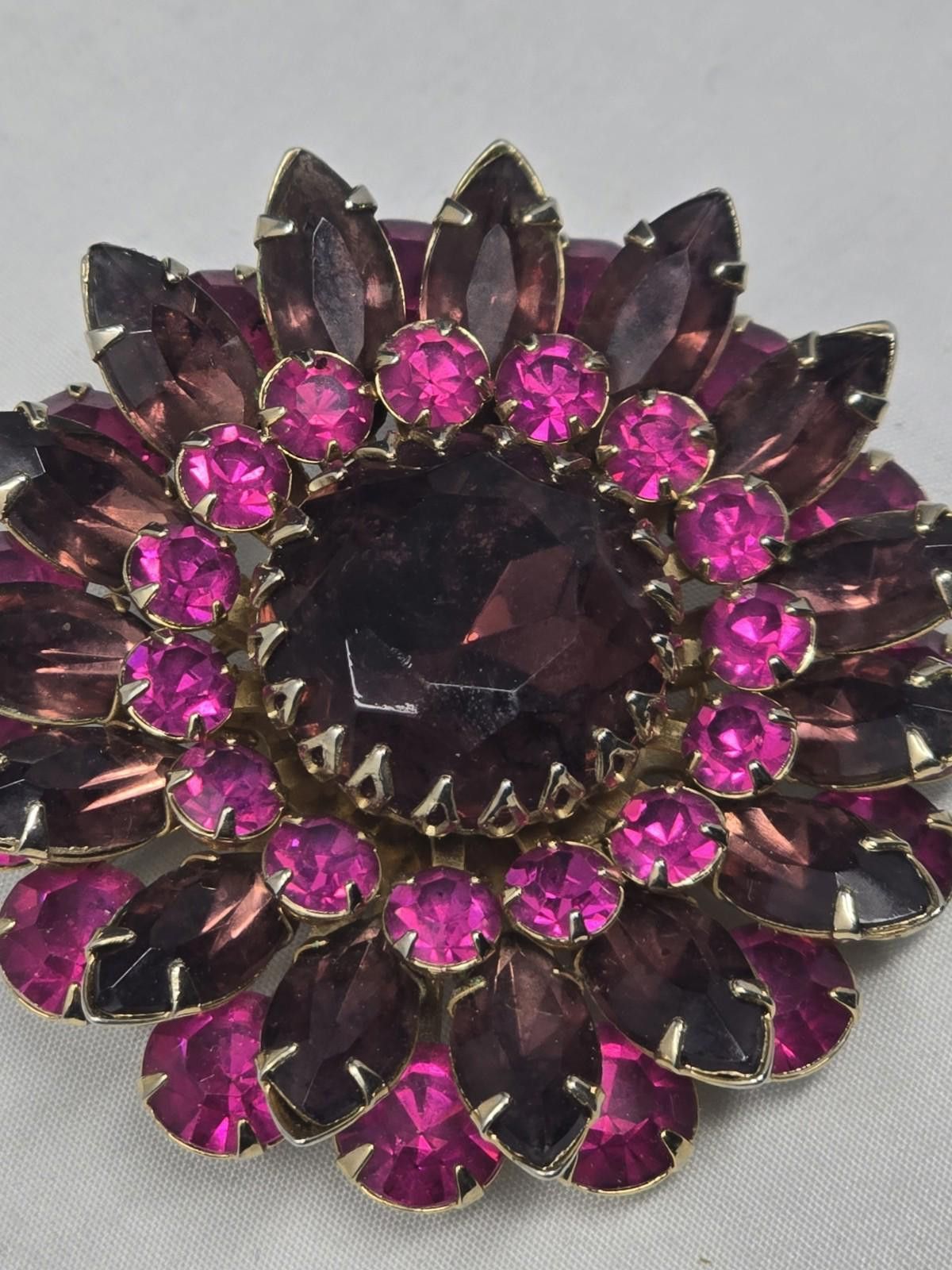 Other Vintage Signed Judy Lee Pink Purple Rhinestone Floral Brooch Size ONE SIZE - 5 Thumbnail