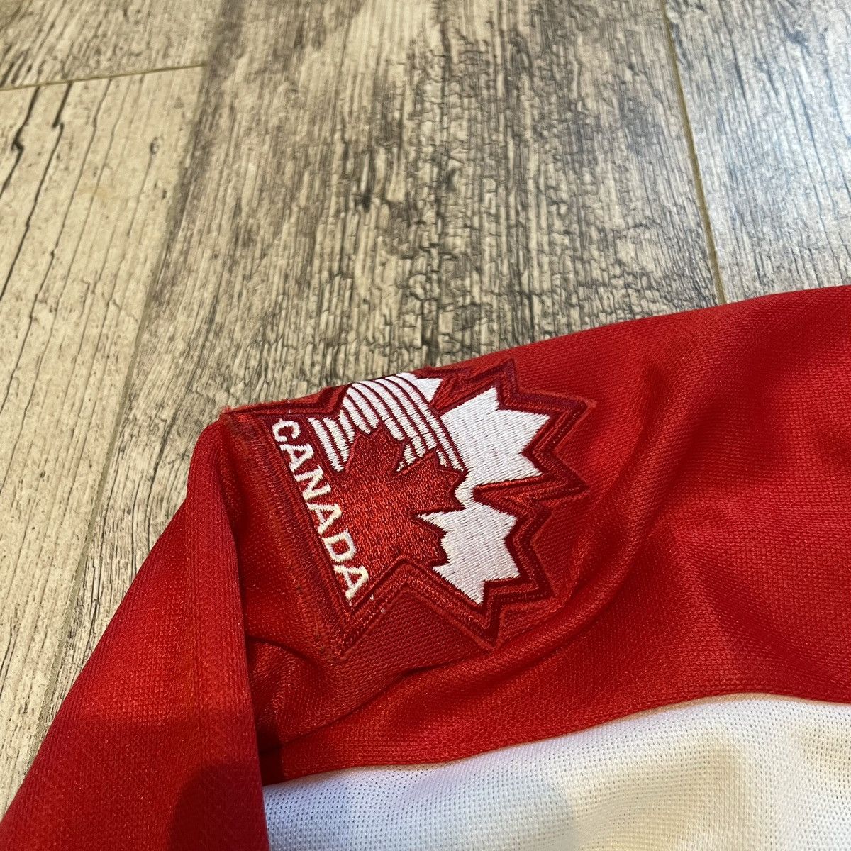 NHL CANADA Olympic Hockey Jersey IIHF NHL SHIRT JERSEY VINTAGE Size US M / EU 48-50 / 2 - 5 Thumbnail
