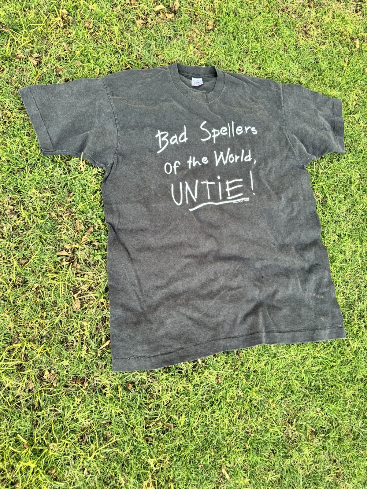 Vintage Vintage DYSLEXICS T-SHIRT BAD SPELLERS UN-TIE Size US XL / EU 56 / 4 - 3 Thumbnail