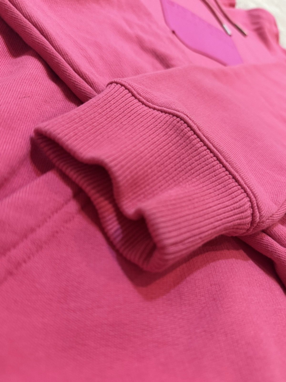 Givenchy Pink Givenchy hoodie Size XS / US 0-2 / IT 36-38 - 2 Thumbnail