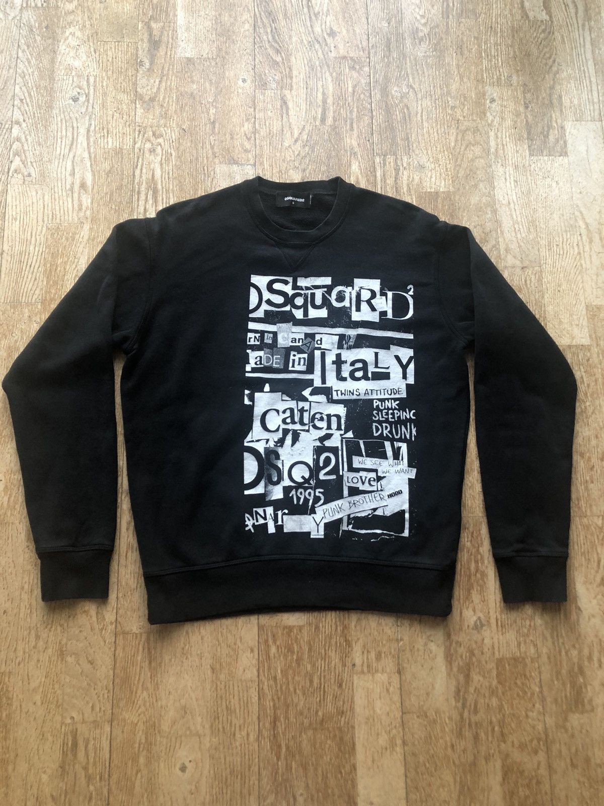 Dsquared2 DSQUARED2 ITALY DESIGN CLASSIC CREWNECK SWEATSHIRT Size US S / EU 44-46 / 1 - 1 Thumbnail