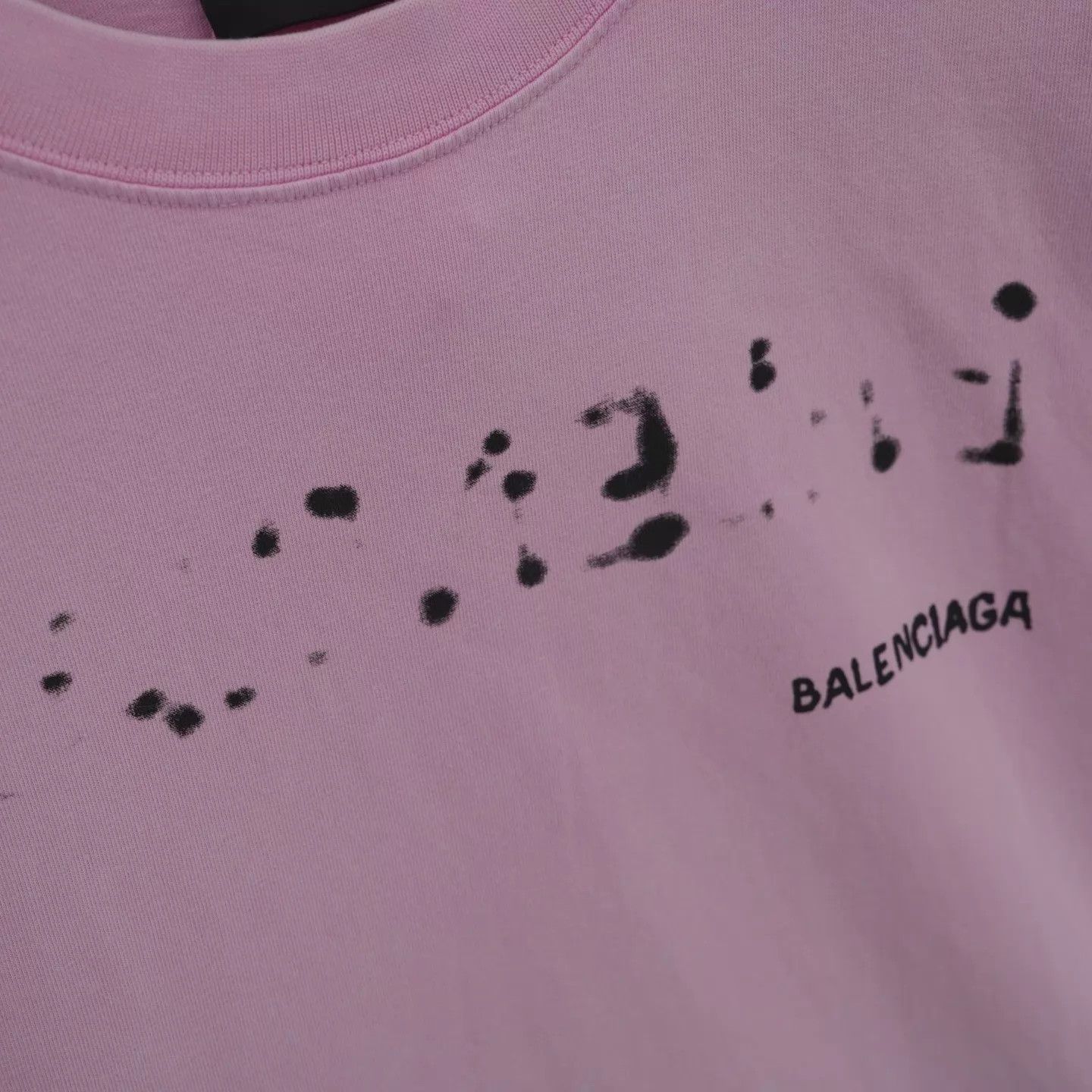 Balenciaga Balenciaga Pink Inkblot Logo Short Sleeve Tee S New Worn Once Size S / US 4 / IT 40 - 3 Thumbnail