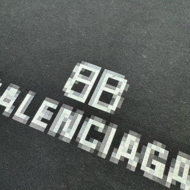 Balenciaga Balenciaga Mosaic short sleeve Size US M / EU 48-50 / 2 - 4 Thumbnail