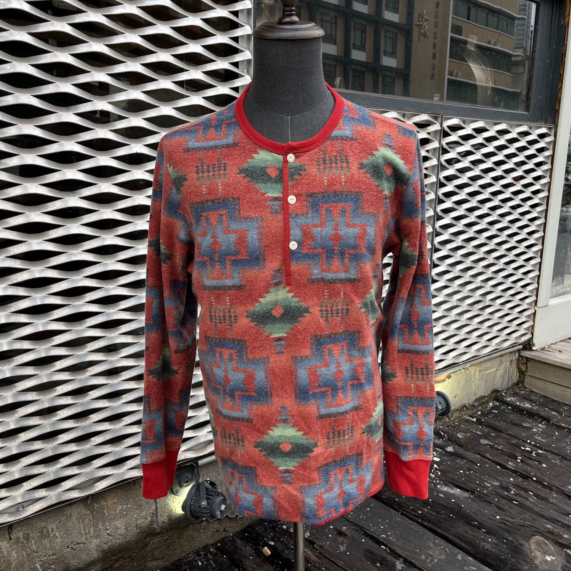 RRL Ralph Lauren southwestern henley shirt by ralph lauren Size US L / EU 52-54 / 3 - 1 Thumbnail