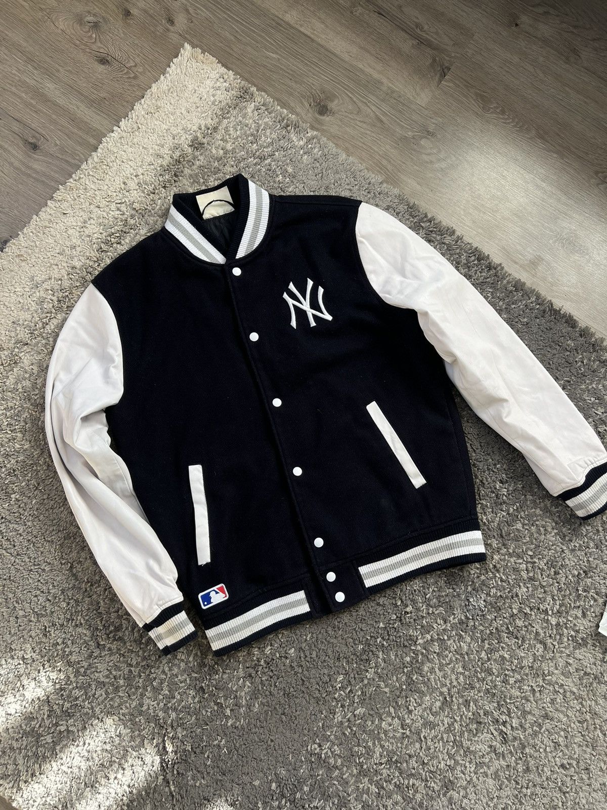 New Era × New York Yankees × Vintage Bomber new era New York Size US L / EU 52-54 / 3 - 1 Thumbnail