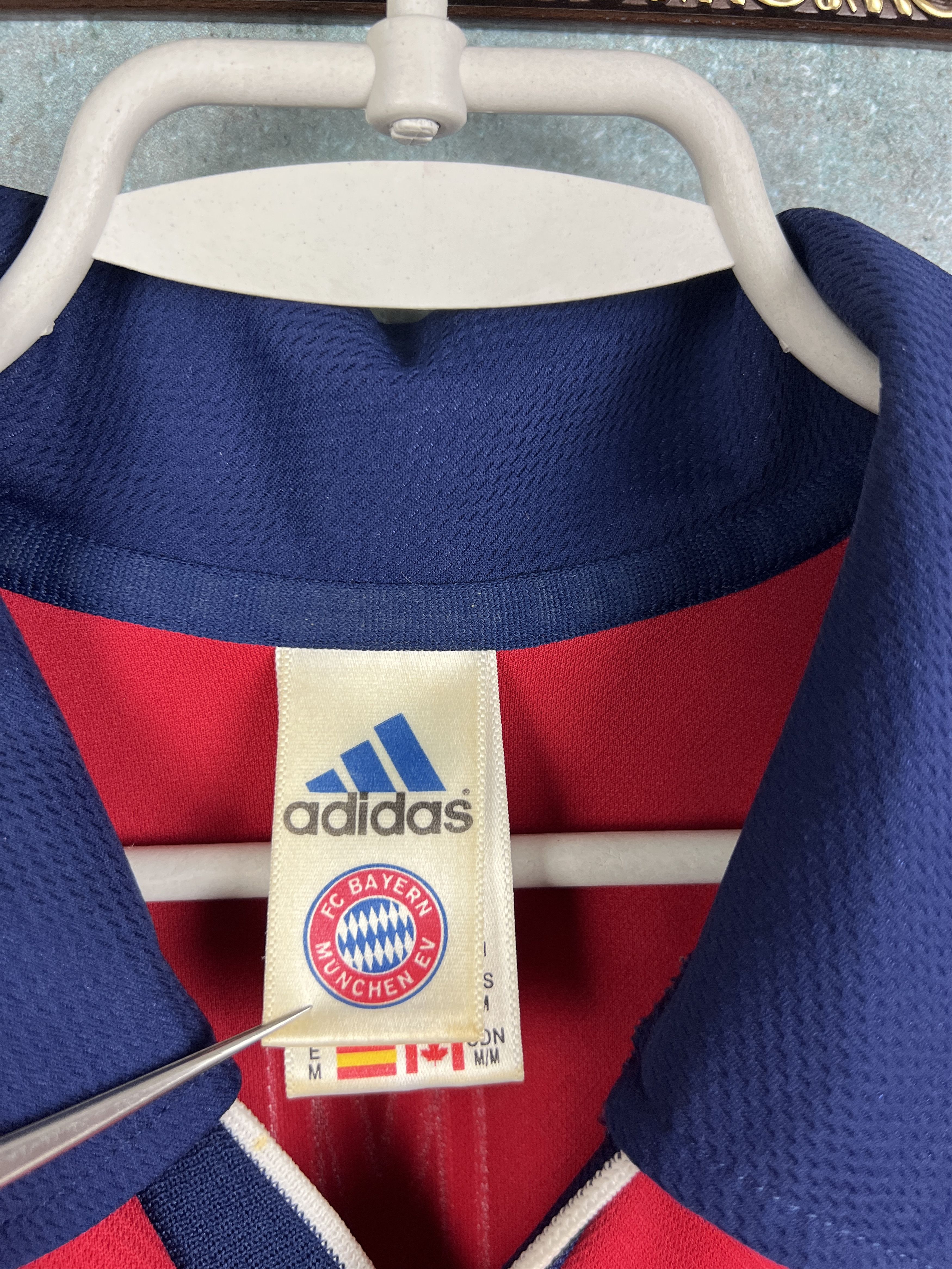 Adidas Bayern Munich Home football shirt 1999 Soccer Jersey Trikot Size US M / EU 48-50 / 2 - 6 Thumbnail