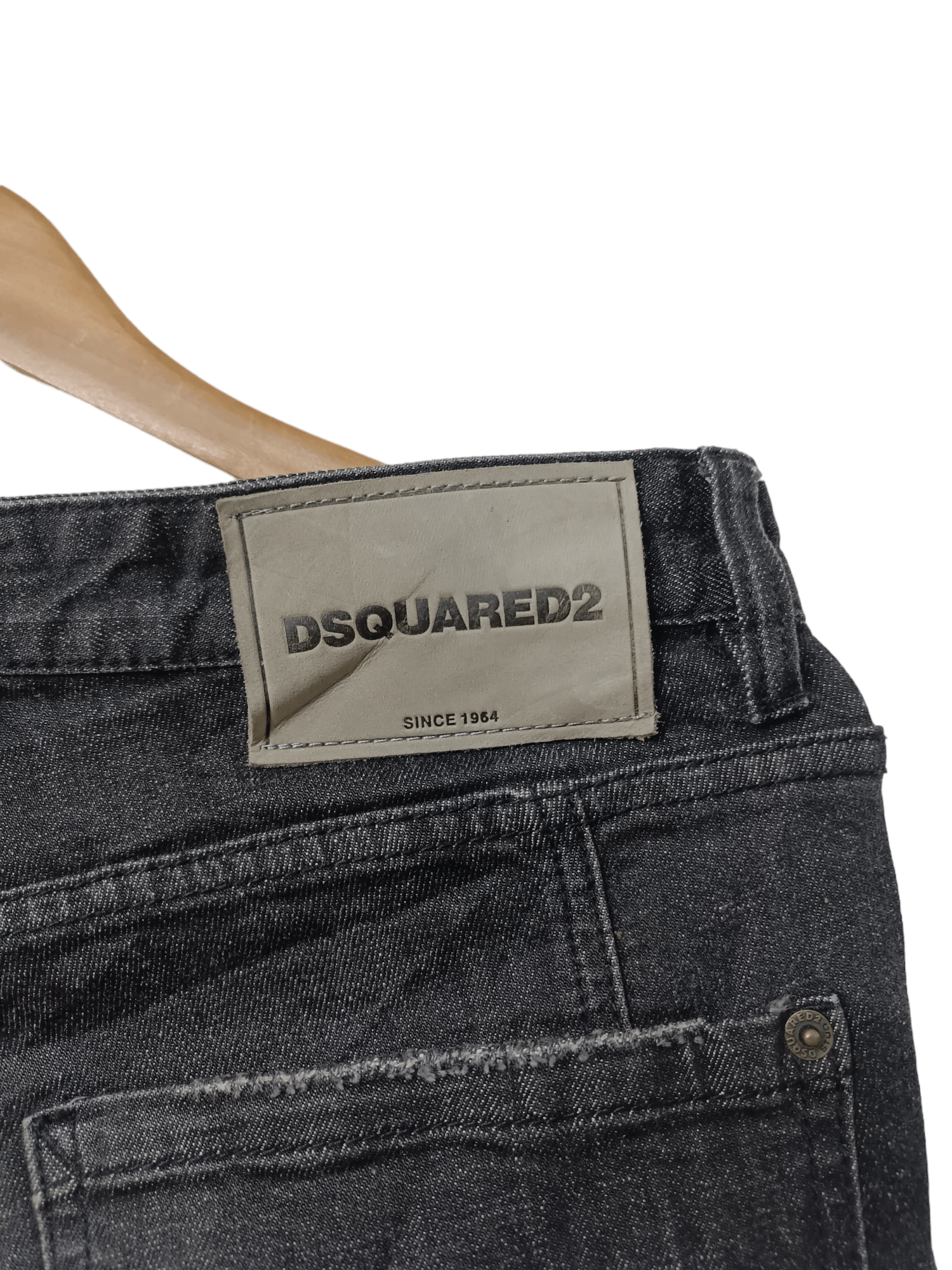 Dsquared2 Dsquared2 Classic Kenny twist jean Size US 34 / EU 50 - 5 Thumbnail
