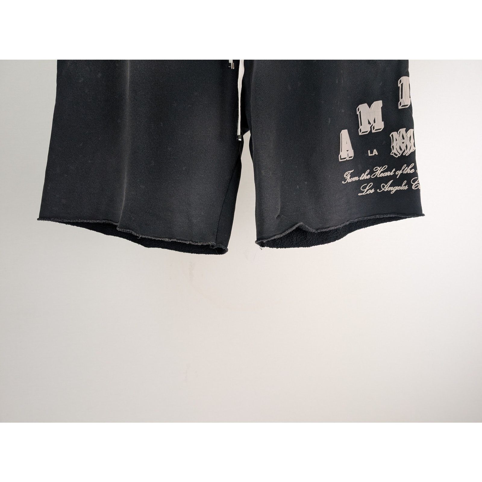 Amiri o1rshd1 Vintage Collegiate Shorts in Black Size US 30 / EU 46 - 3 Thumbnail