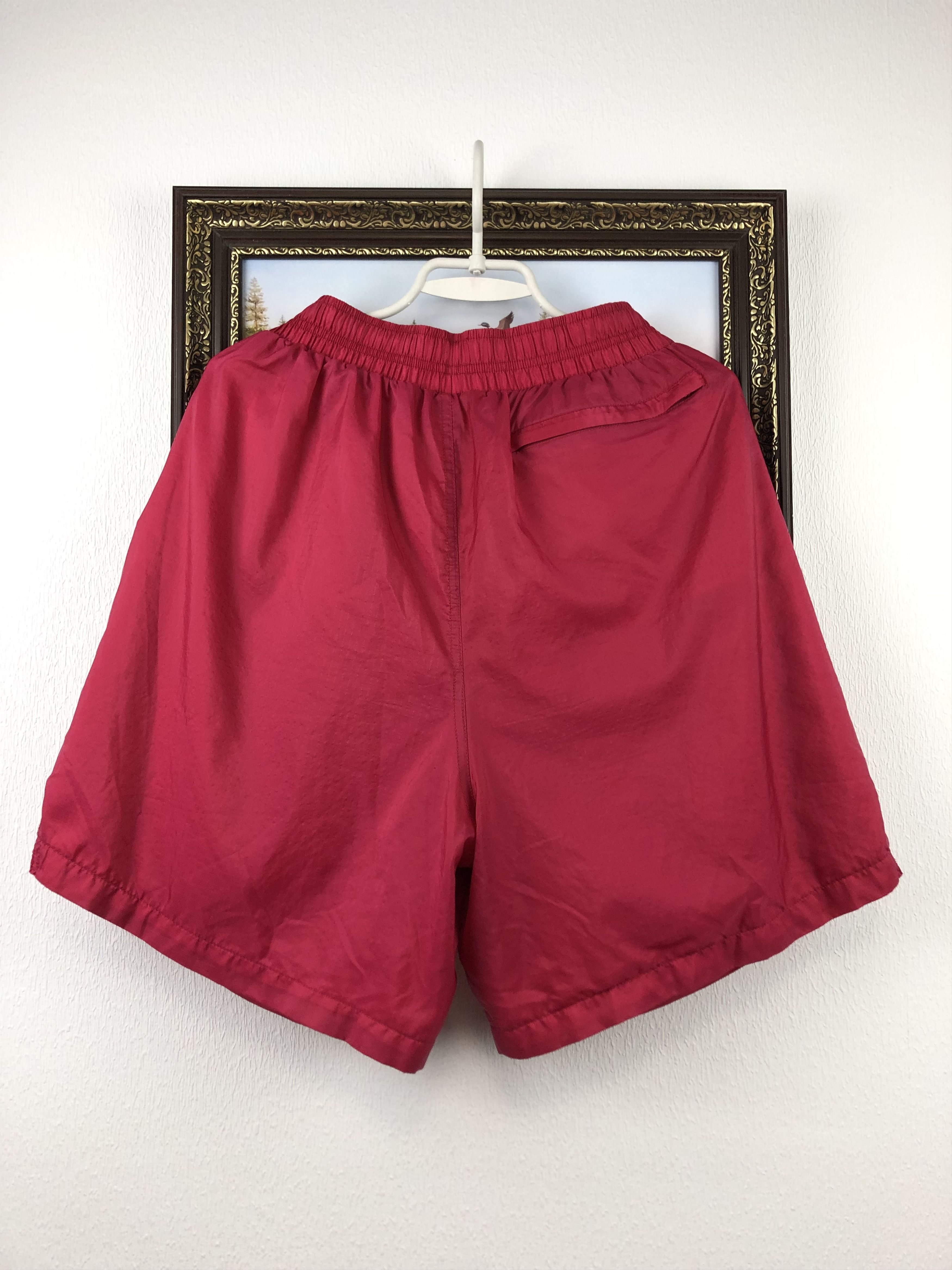 Nike Vintage 90's Nike Nylon Shorts Rare Athletic Hype Size L Size US 34 / EU 50 - 10 Thumbnail