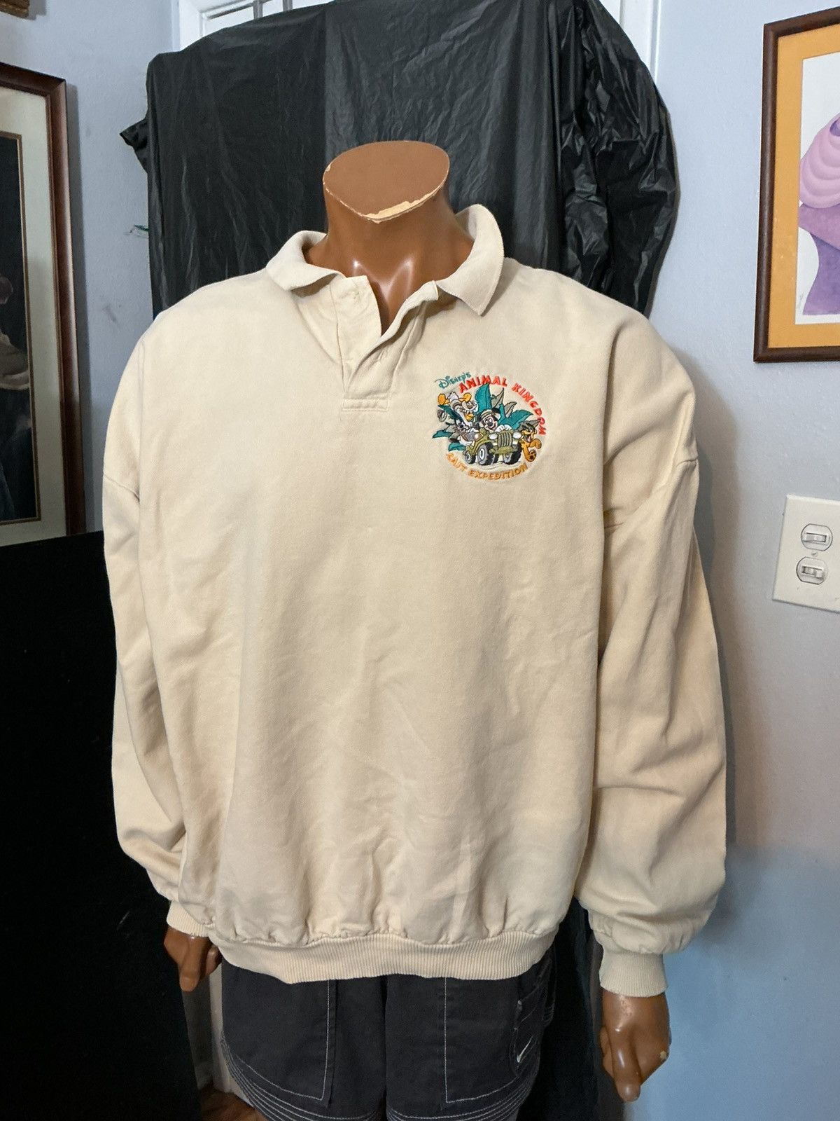 Disney Disney Animal Kingdom Cast Expedition Mickey Sweatshirt Size US L / EU 52-54 / 3 - 11 Thumbnail