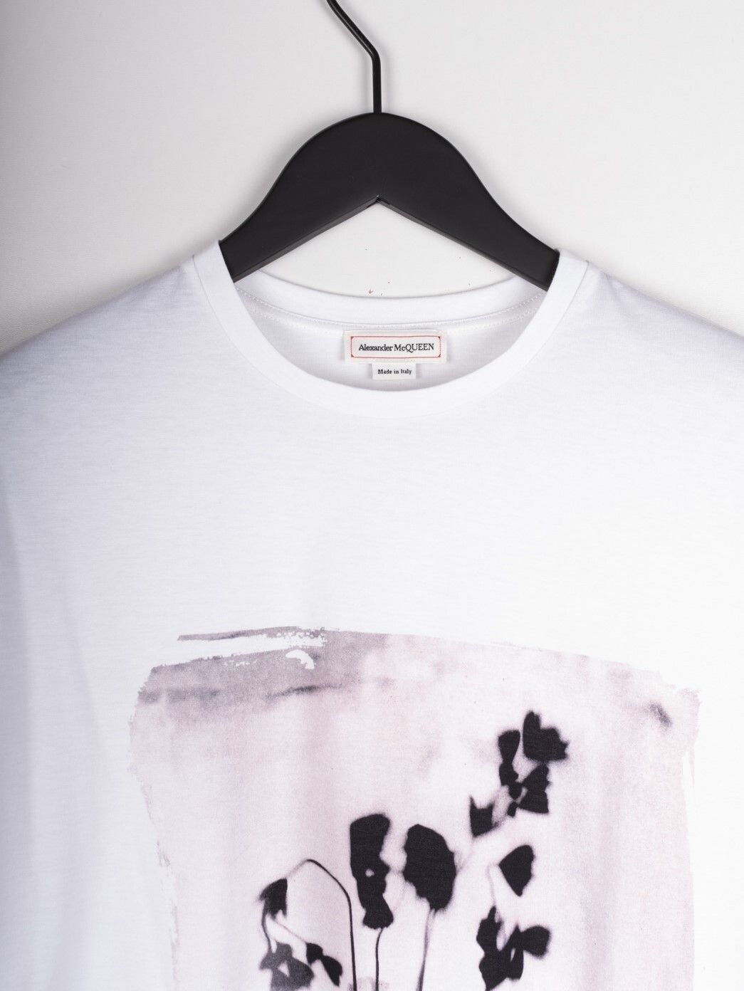 Alexander McQueen New Original Alexander McQueen White Women T Shirt 40 L B183 Size L / US 10 / IT 46 - 3 Thumbnail