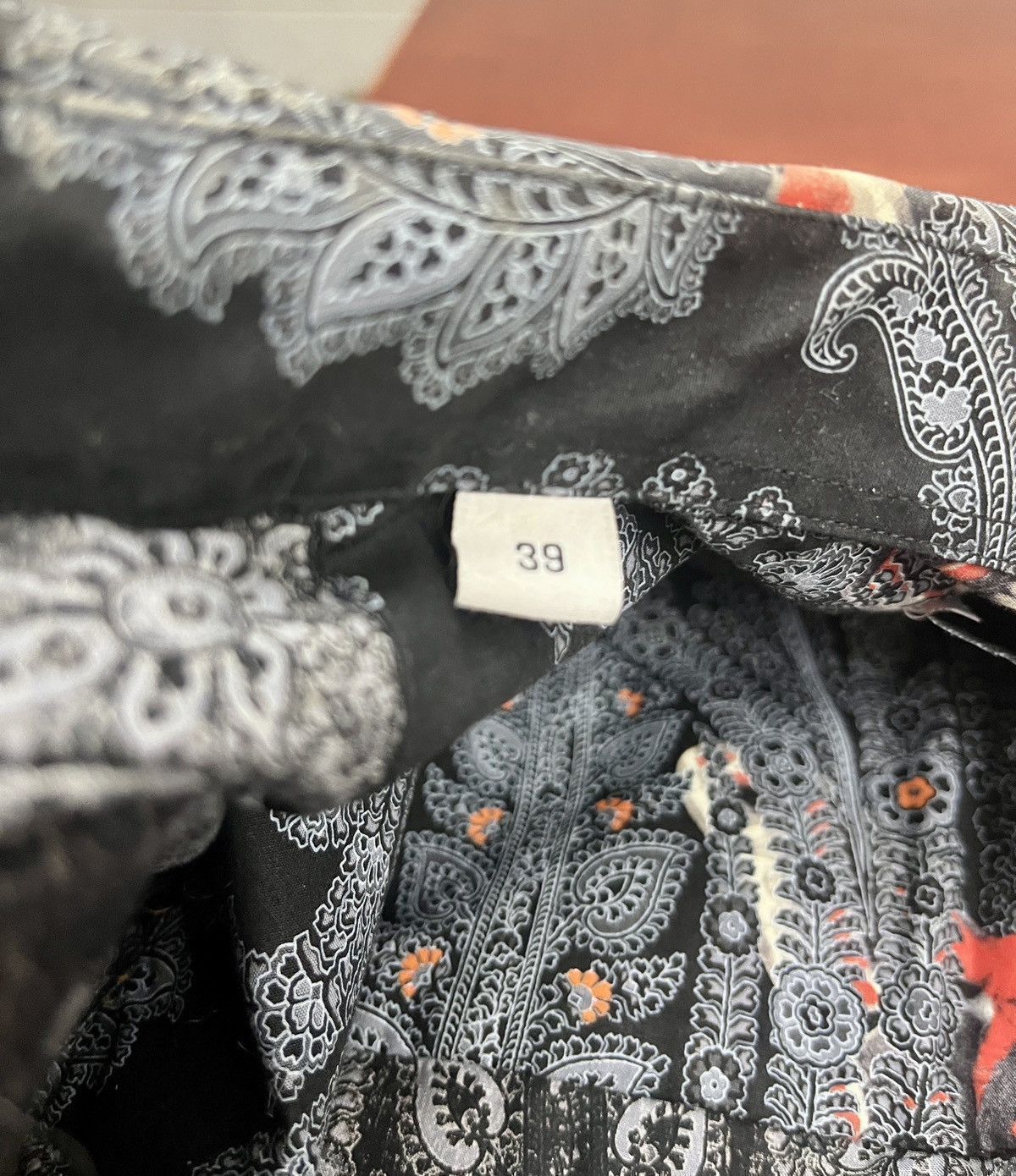 Givenchy Givenchy SS15 Koi Paisley Shirt w/ Orange Panel (Tisci) Size US M / EU 48-50 / 2 - 23 Thumbnail