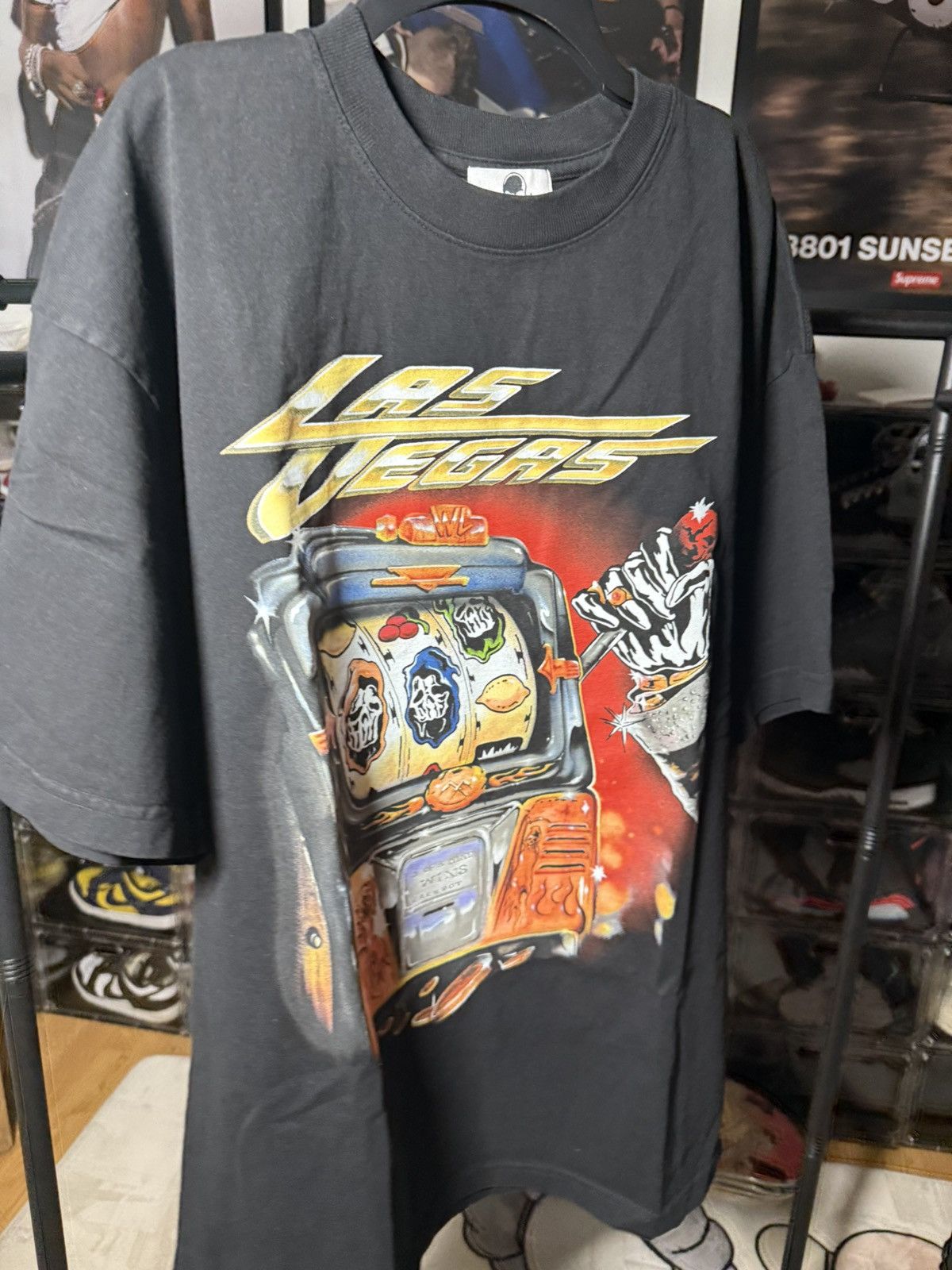 Warren Lotas Warren lotas slot machine tshirt Size US L / EU 52-54 / 3 - 1 Thumbnail