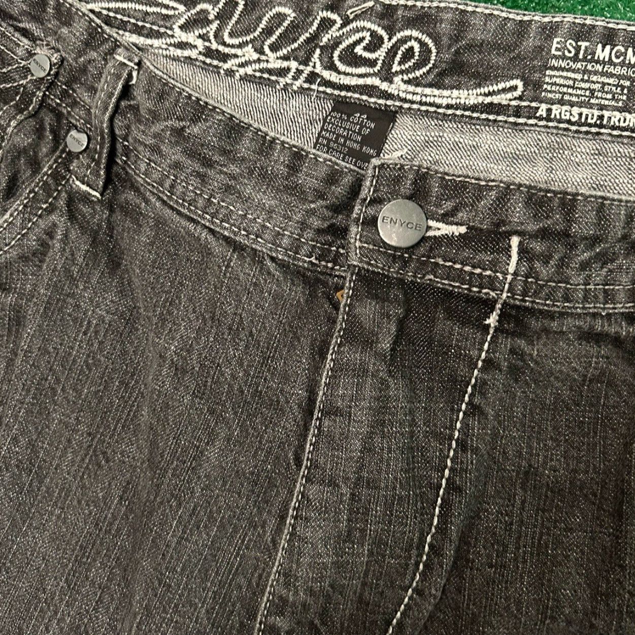 Enyce VINTAGE Enyce Baggy Hip Hop Skater Grunge Jeans Shorts Men Size 44 Jorts Black Logo Pockets JNCO Dark 90s Grunge Hip Hop Punk Y2K Skater Mens Size US 44 / EU 60 - 3 Thumbnail