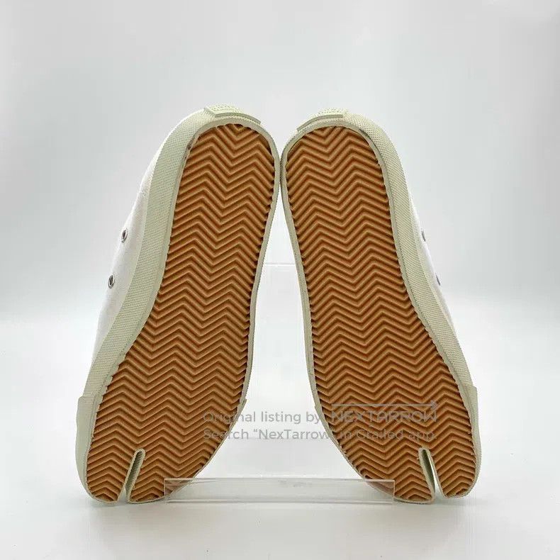 Maison Margiela Maison Margiela White lace-laced casual flatboard shoes Size US 6.5 / IT 36.5 - 5 Thumbnail