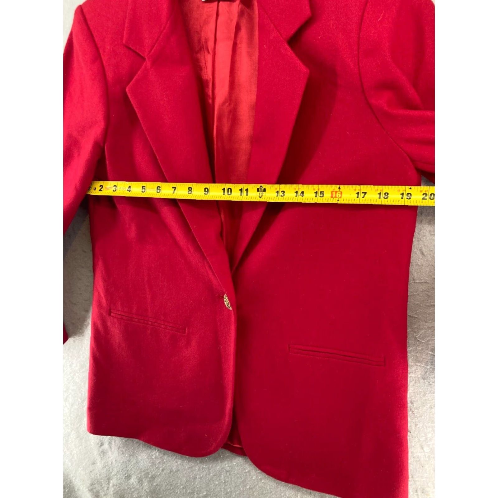 Vintage Sag Harbor Blazer Womens 8 Red Wool Vintage Notch Lapel Single-Breasted Lined 100% Wool Solid Dressy Fall Winter Size M / US 6-8 / IT 42-44 - 2 Thumbnail