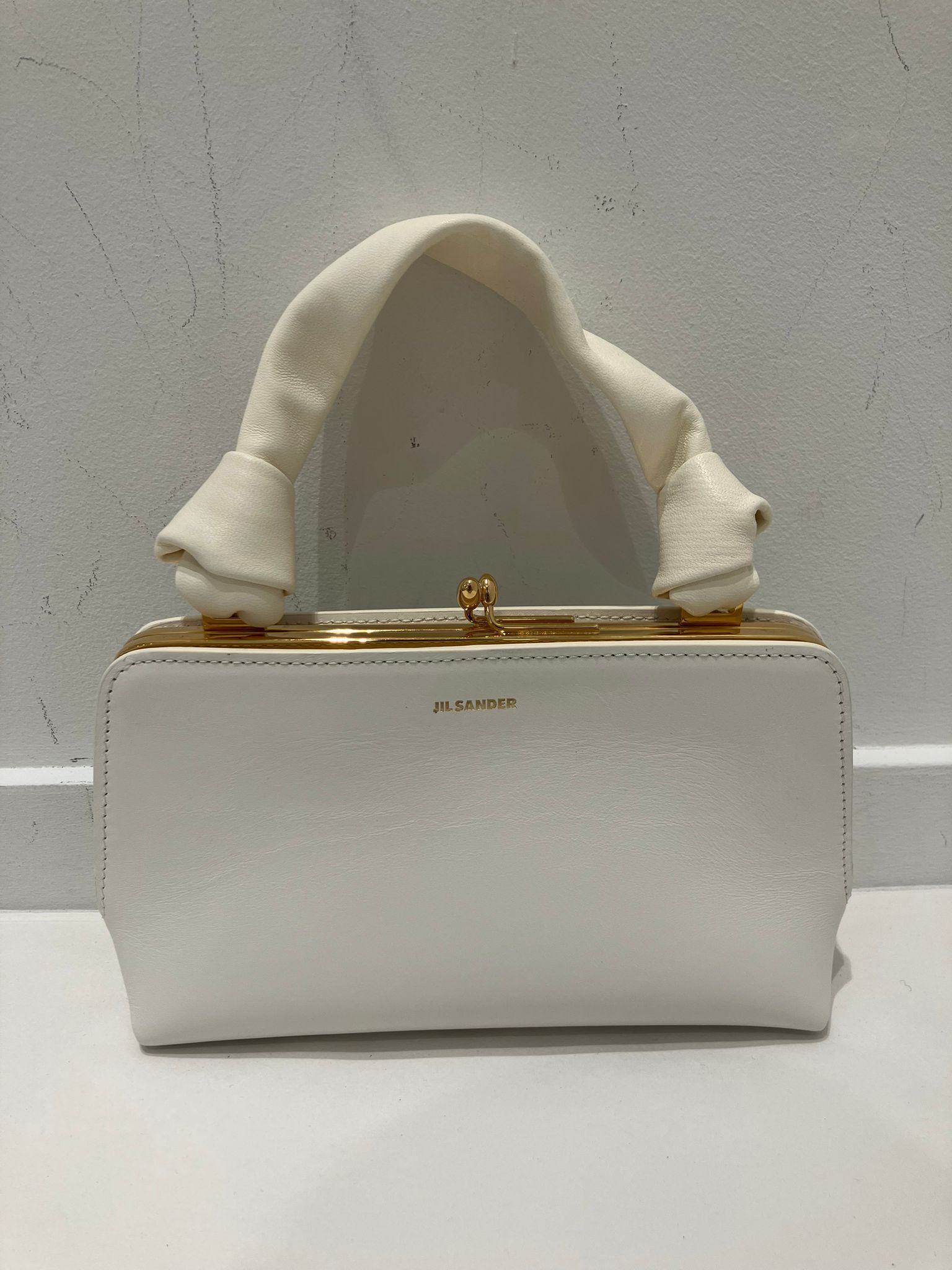 Jil Sander o1mt1gz0426 Size : OS / Handbag in White Size ONE SIZE - 1 Thumbnail