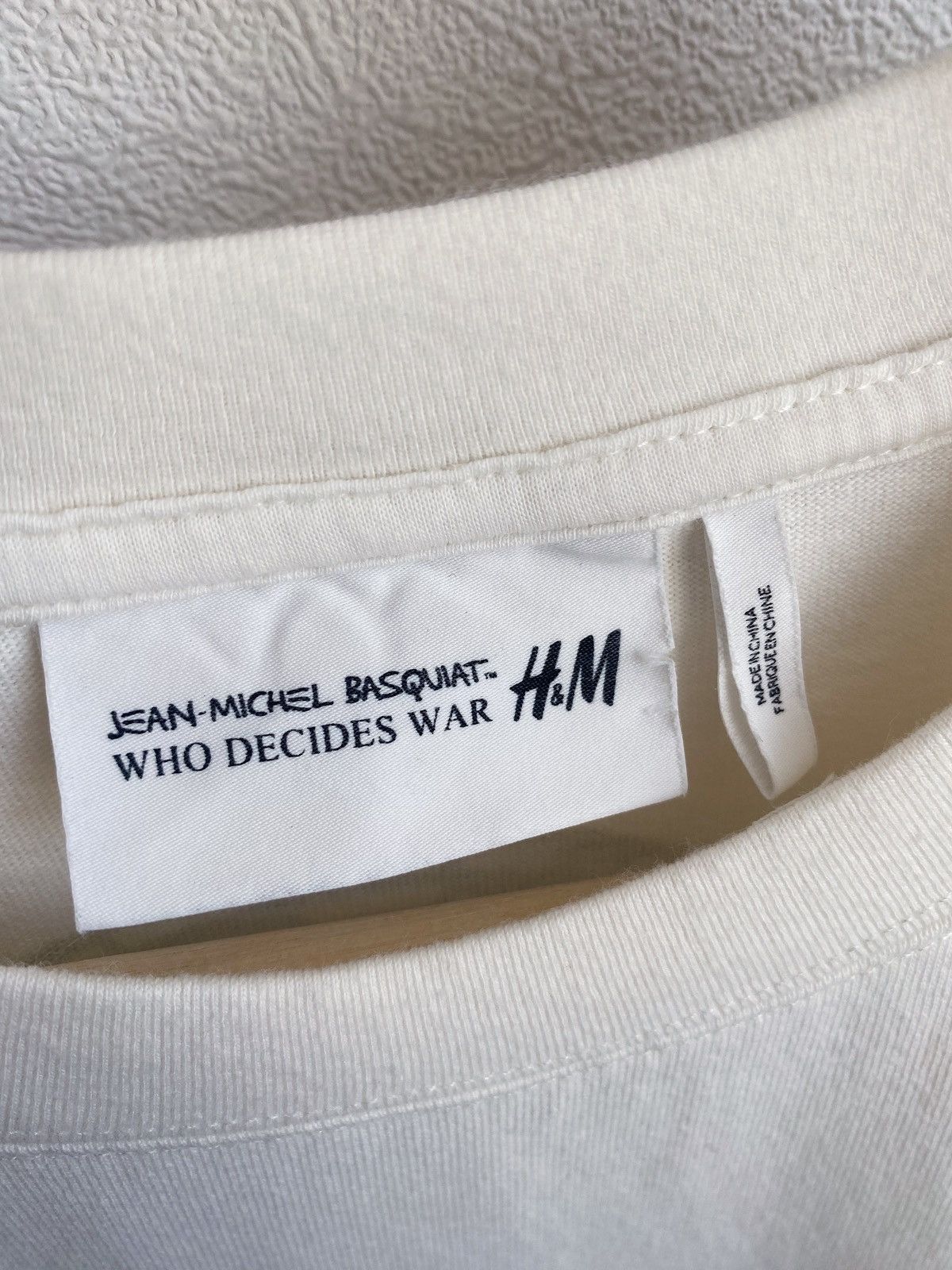 H&M × Jean-Michel Basquiat × Who Decides War WHO DECIDES WAR x BASQUIAT x H&M RELAXED FIT COTTON T-SHIRT Size US M / EU 48-50 / 2 - 13 Thumbnail