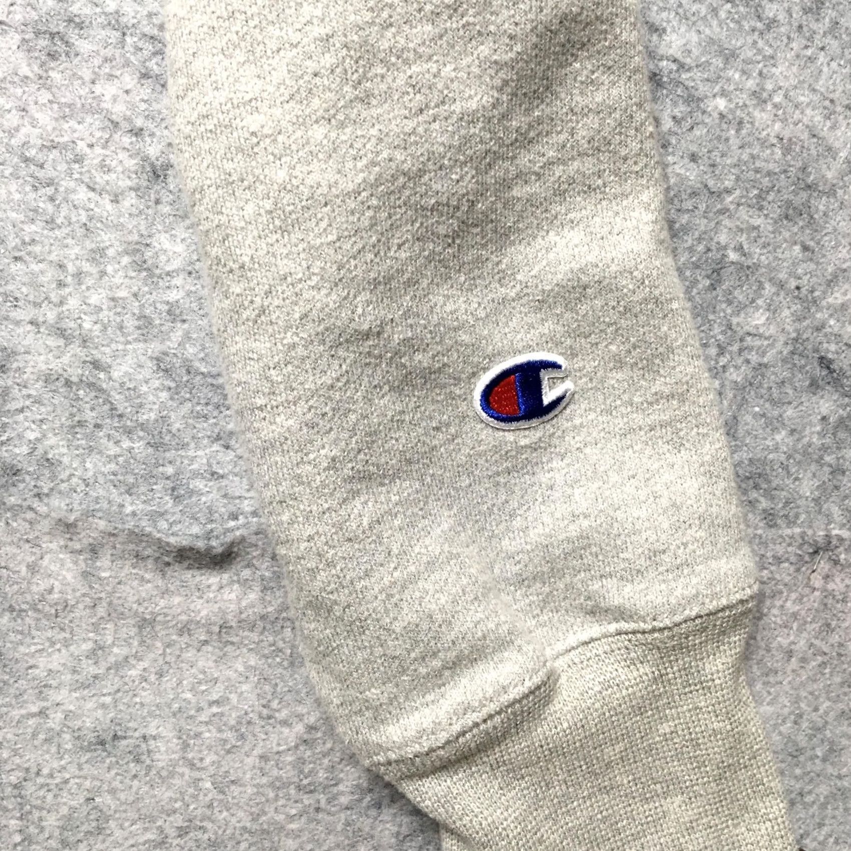 Champion VINTAGE Champion Sweatshirt Mens XL College Graphic Pullover Wisconsin Reverse Weave Gray Deluxe Logo Cotton Polyester Heavyweight Size US XL / EU 56 / 4 - 3 Thumbnail