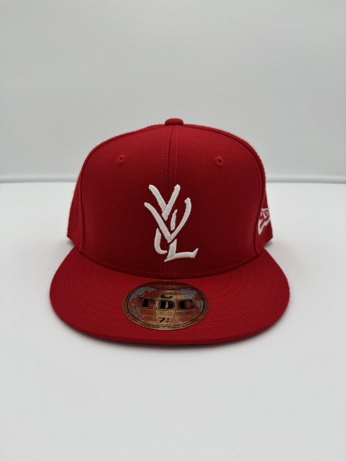playboi carti All Red White キャップ Opium Playboi Carti Playboi Carti Opium YVL Fitted Hat White on