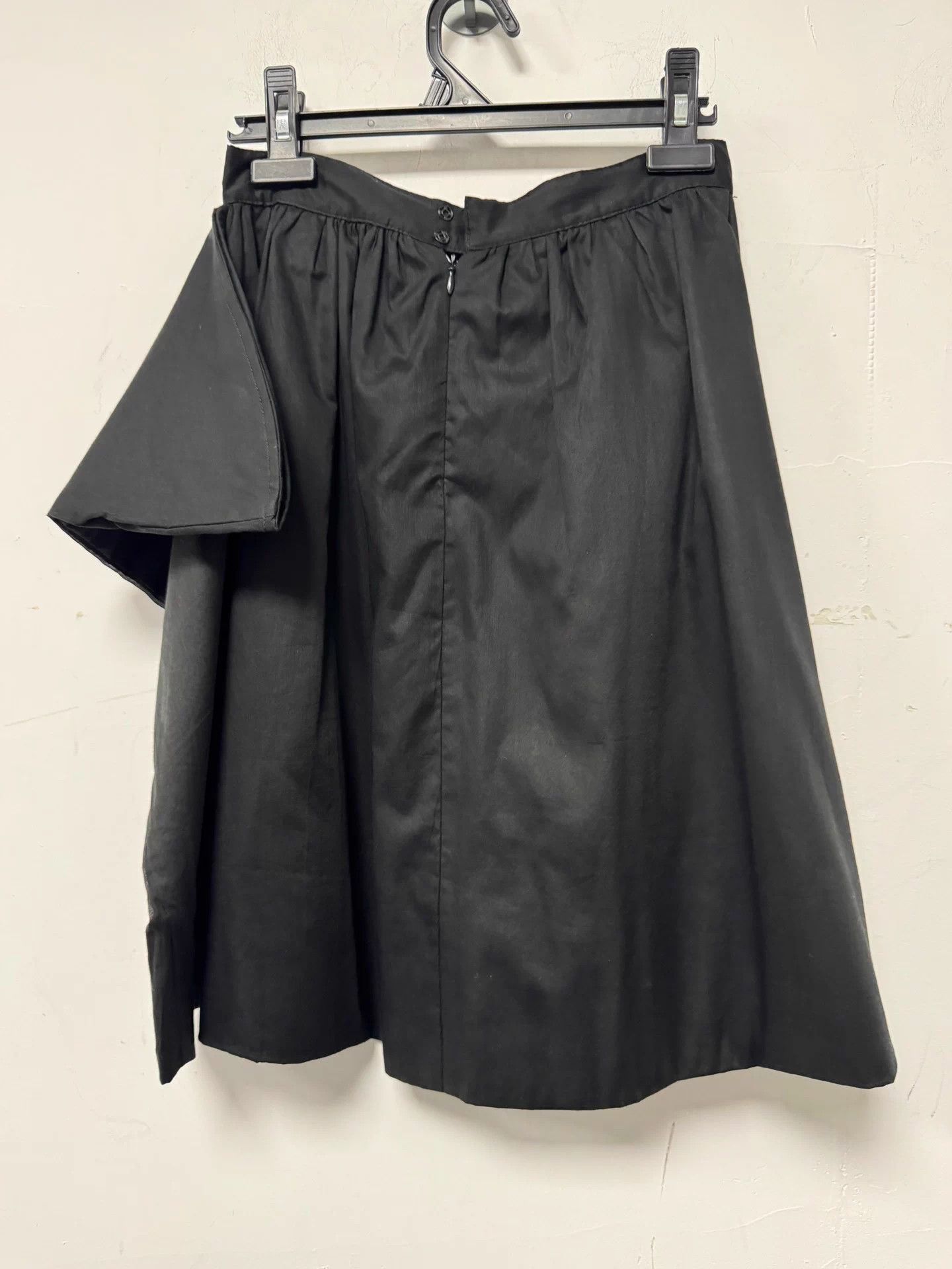 Other MAURIZIO PECORARO black asymmetric skirt Size 27" / US 4 / IT 40 - 2 Thumbnail
