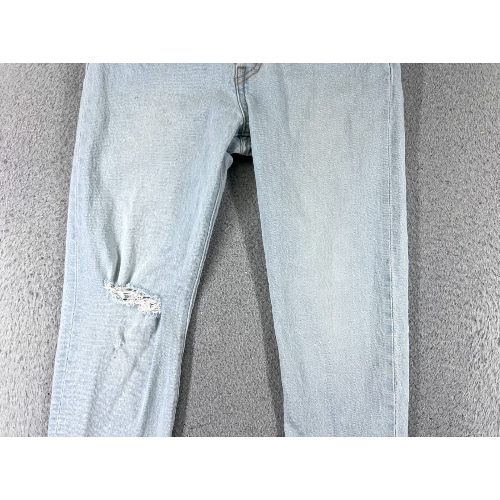 Levi's VINTAGE Levis Jeans 501 XX Blue Denim Slim Regular 25 24x24 Button Fly Men Apparel 5-Pocket Design Jeans Size US 26 / EU 42 - 3 Thumbnail