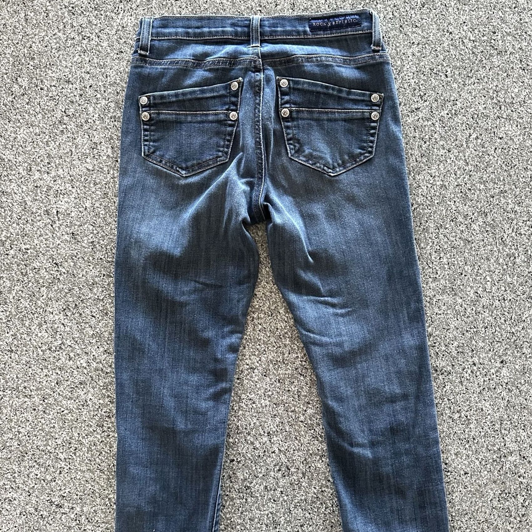 Vintage Rock & Republic Jeans Kashmiere Mid Rise Skinny Stretch Denim Womens 4 27x28 Blue 5-Pocket Distressed Size 27" / US 4 / IT 40 - 4 Thumbnail