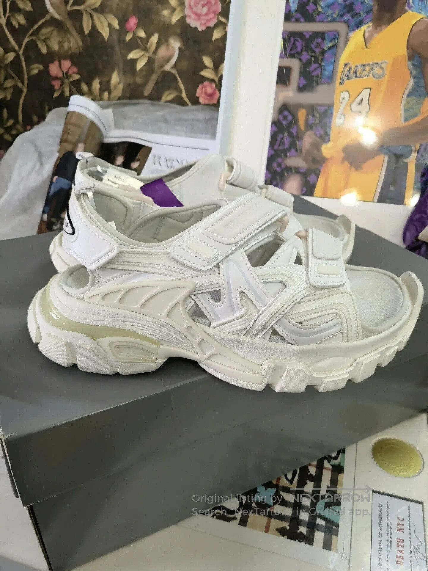 Balenciaga Balenciaga White Sandals Size 35. Size US 4 / IT 34 - 4 Thumbnail
