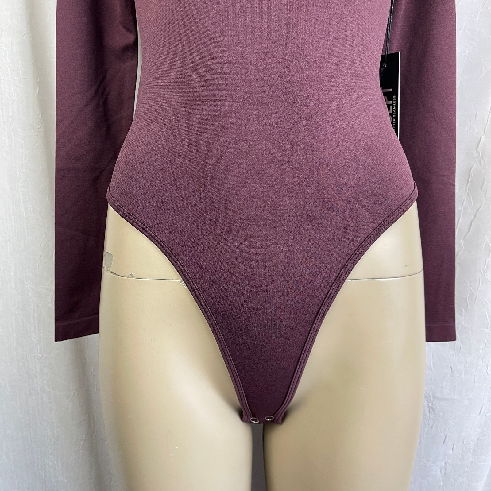 Forever 21 Forever 21 Sculpt Butter Seamless Thong Bodysuit Merlot NWT Size S / US 4 / IT 40 - 3 Thumbnail