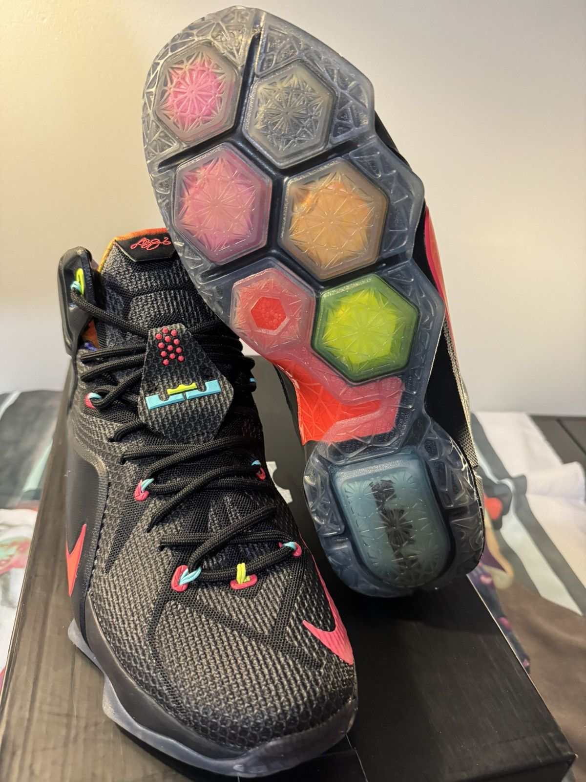 Nike LEBRON XII Mango Size US 10 / EU 43 - 9 Thumbnail