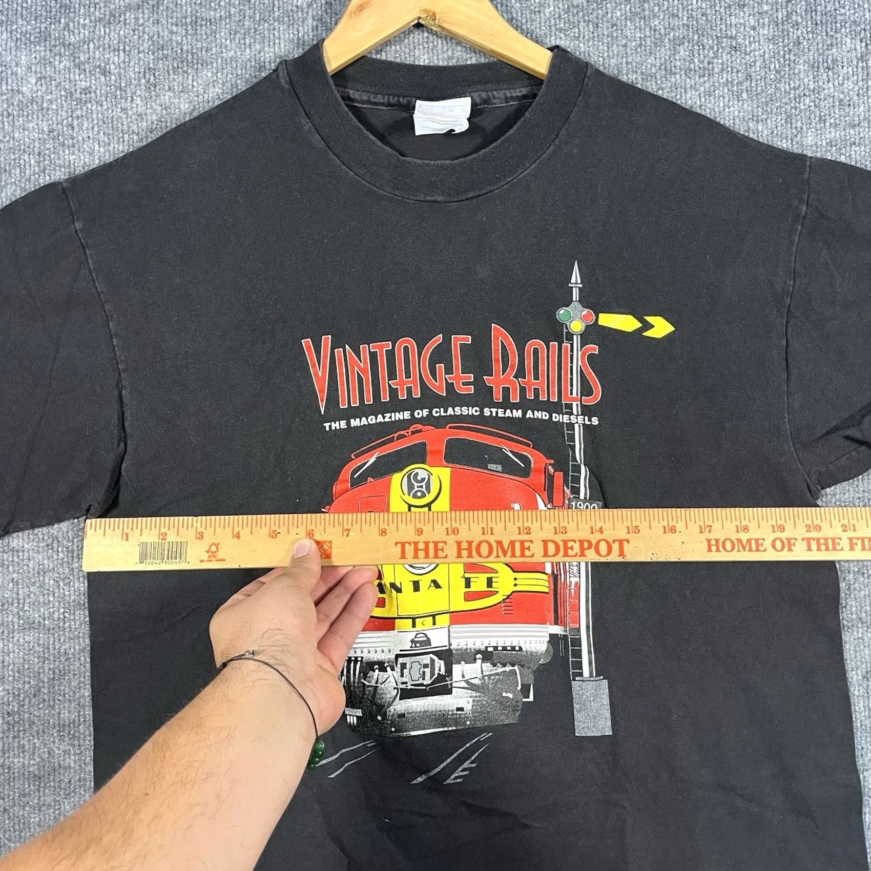 Hanes VINTAGE Hanes T-Shirt XL Black 90s Rebel Rails Single Stitch Crew Neck Short Sleeve Unisex Adults Transportation Retro 90s Classic Logo Made in USA Size US XL / EU 56 / 4 - 5 Thumbnail