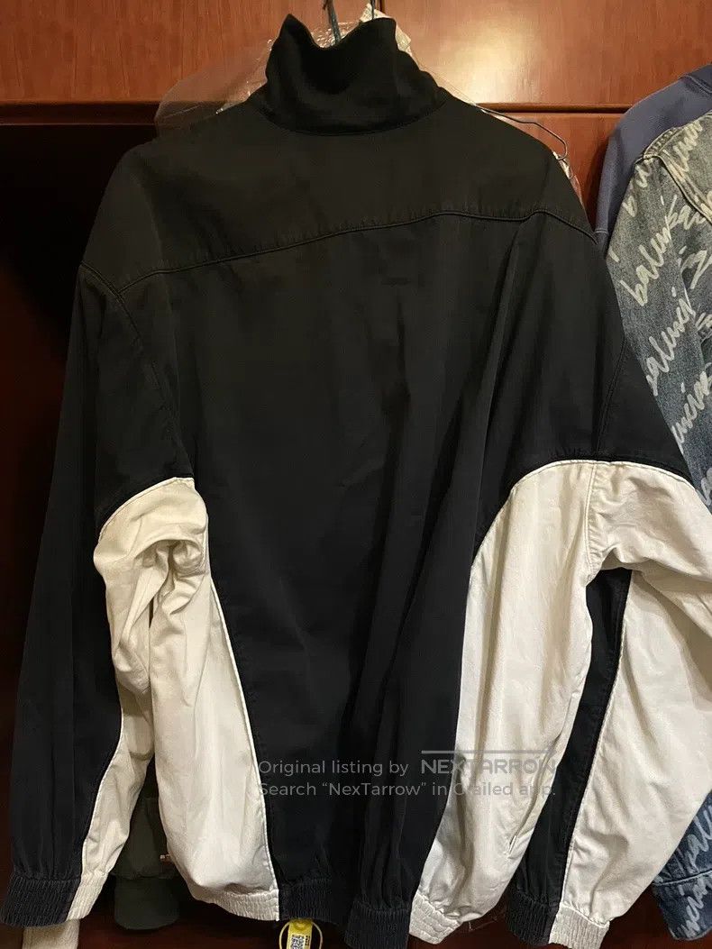 Balenciaga Balenciaga Windbreaker jacket Size US S / EU 44-46 / 1 - 2 Thumbnail