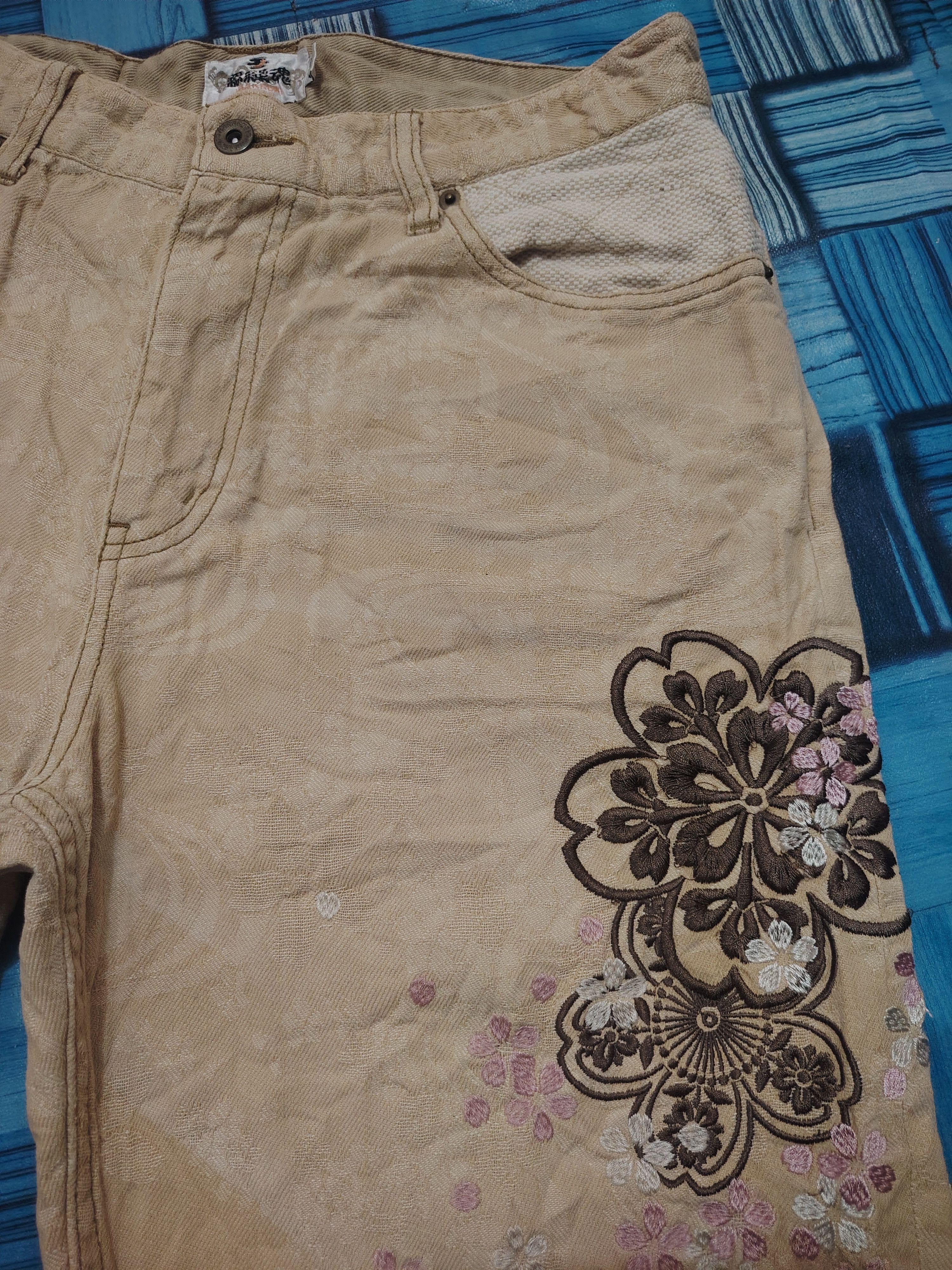 Karakuri Tamashii Rare Full Embroidered Japanese Sakura Flowers Jeans Size US 32 / EU 48 - 5 Thumbnail