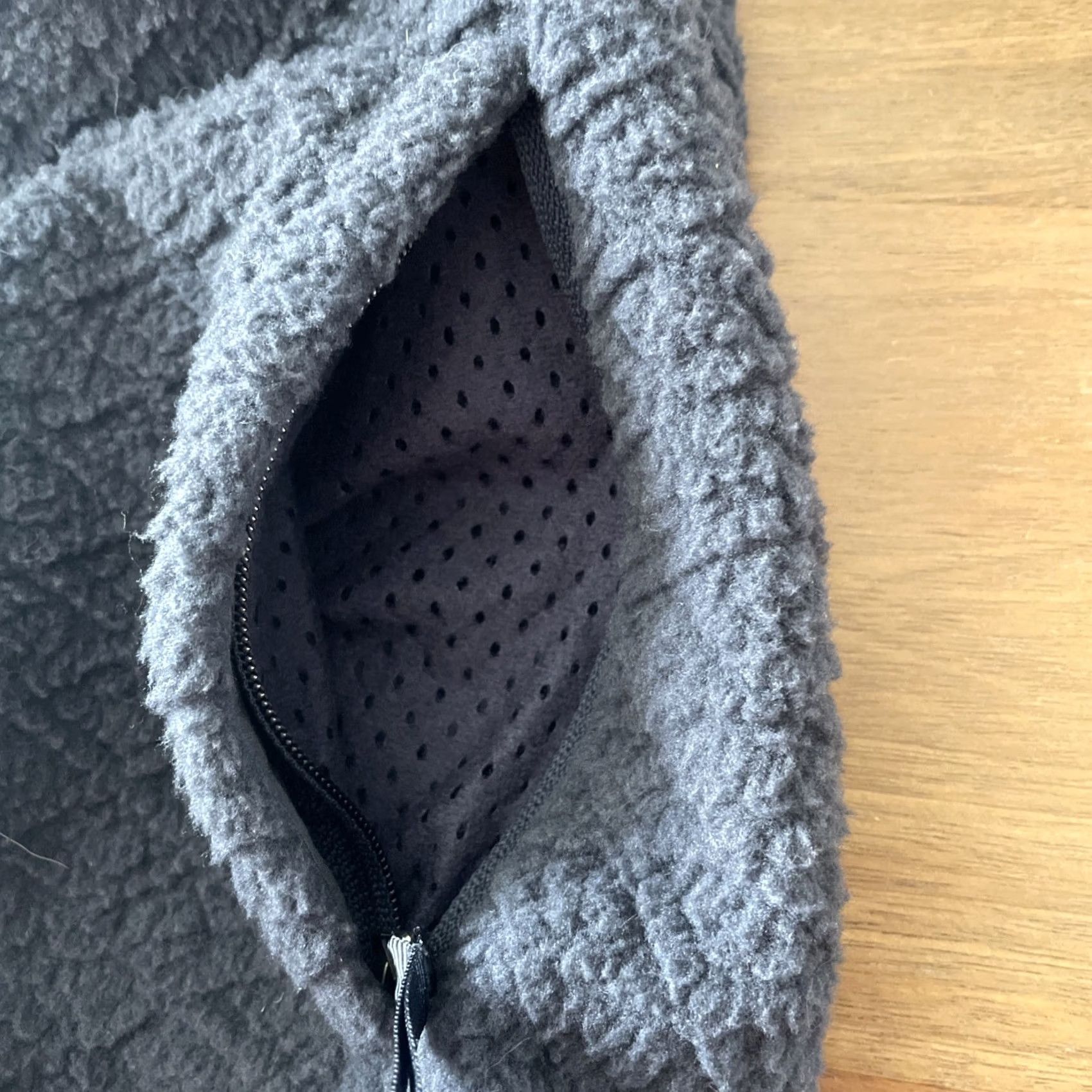 Patagonia Patagonia Hoodie Womens Small Diamond Capra Fleece Pullover Navy Blue Textured Raglan Sleeve Pockets Logo Casual Modern Winter Fall Spring Size S / US 4 / IT 40 - 5 Thumbnail