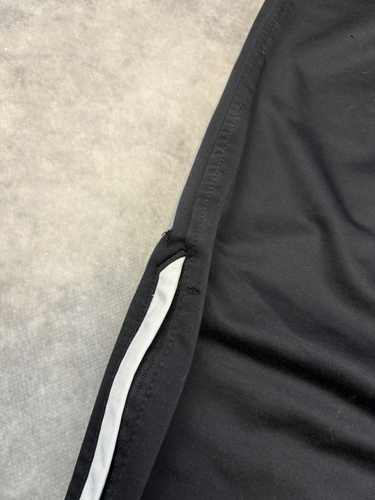 Nike × Vintage Vintage Nike Borussia Dortmund y2k parachute sweatpants drip Size US 36 / EU 52 - 5 Thumbnail