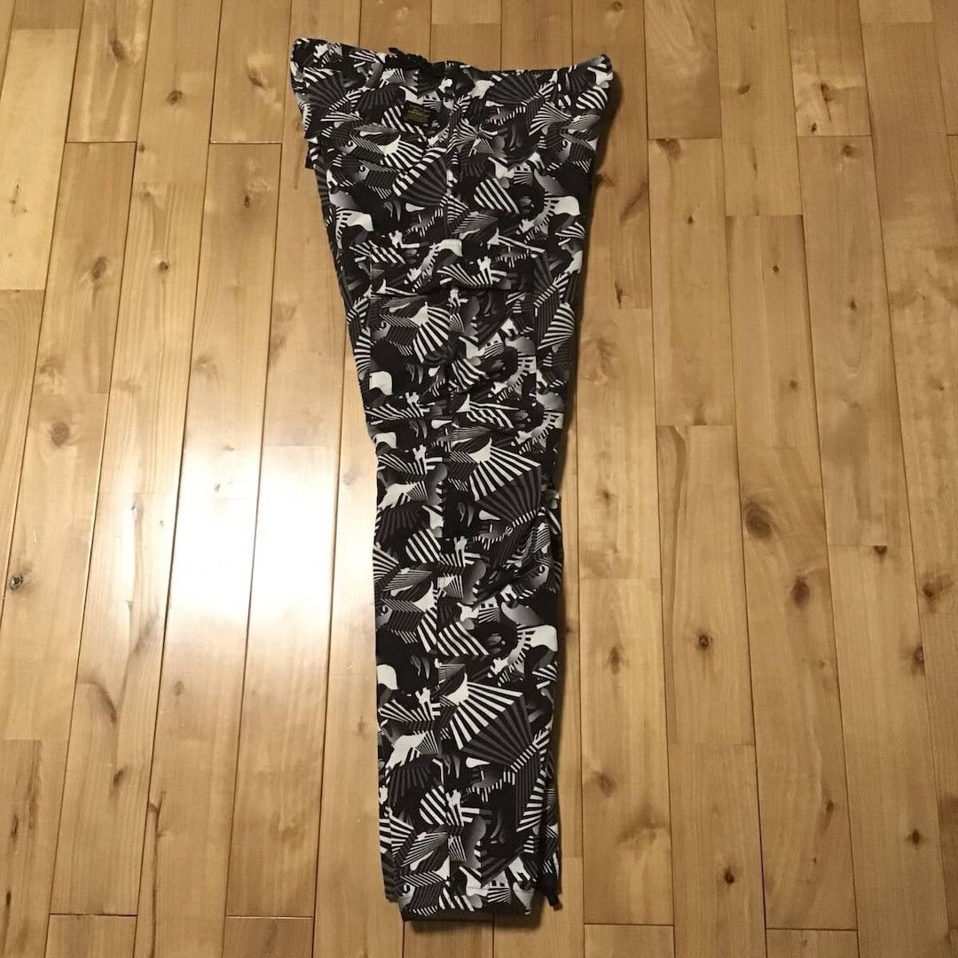 Bape BAPE Dazzle Camo Cargo Pants a bathing ape ★size M Size US 32 / EU 48 - 2 Thumbnail