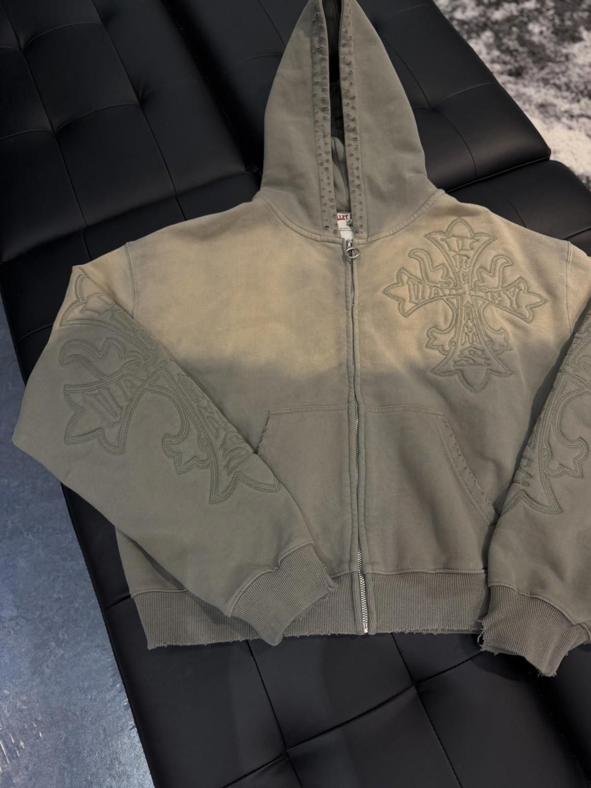 Vale Size L - Vale Zip Up Carver Cross Hoodie Valley Vale Tan Size US L / EU 52-54 / 3 - 3 Thumbnail
