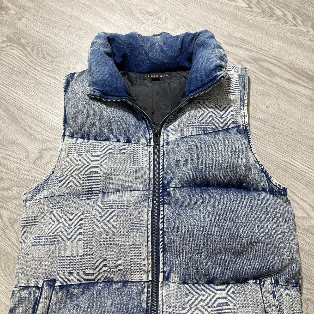 In The Attic 2000s In The Attic Distressed Puffer Down Vest Blue Jeans Size US M / EU 48-50 / 2 - 2 Thumbnail