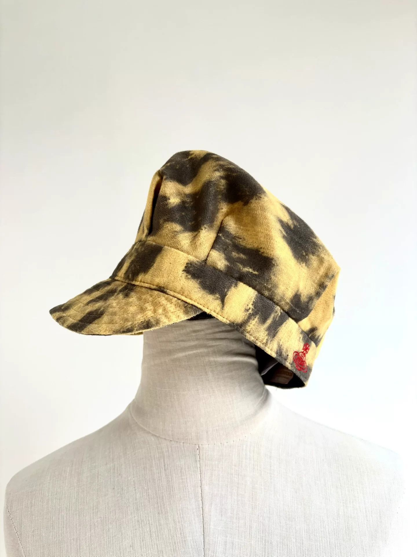 Vivienne Westwood vivienne westwood yellow leopard print cap Size ONE SIZE - 1 Thumbnail