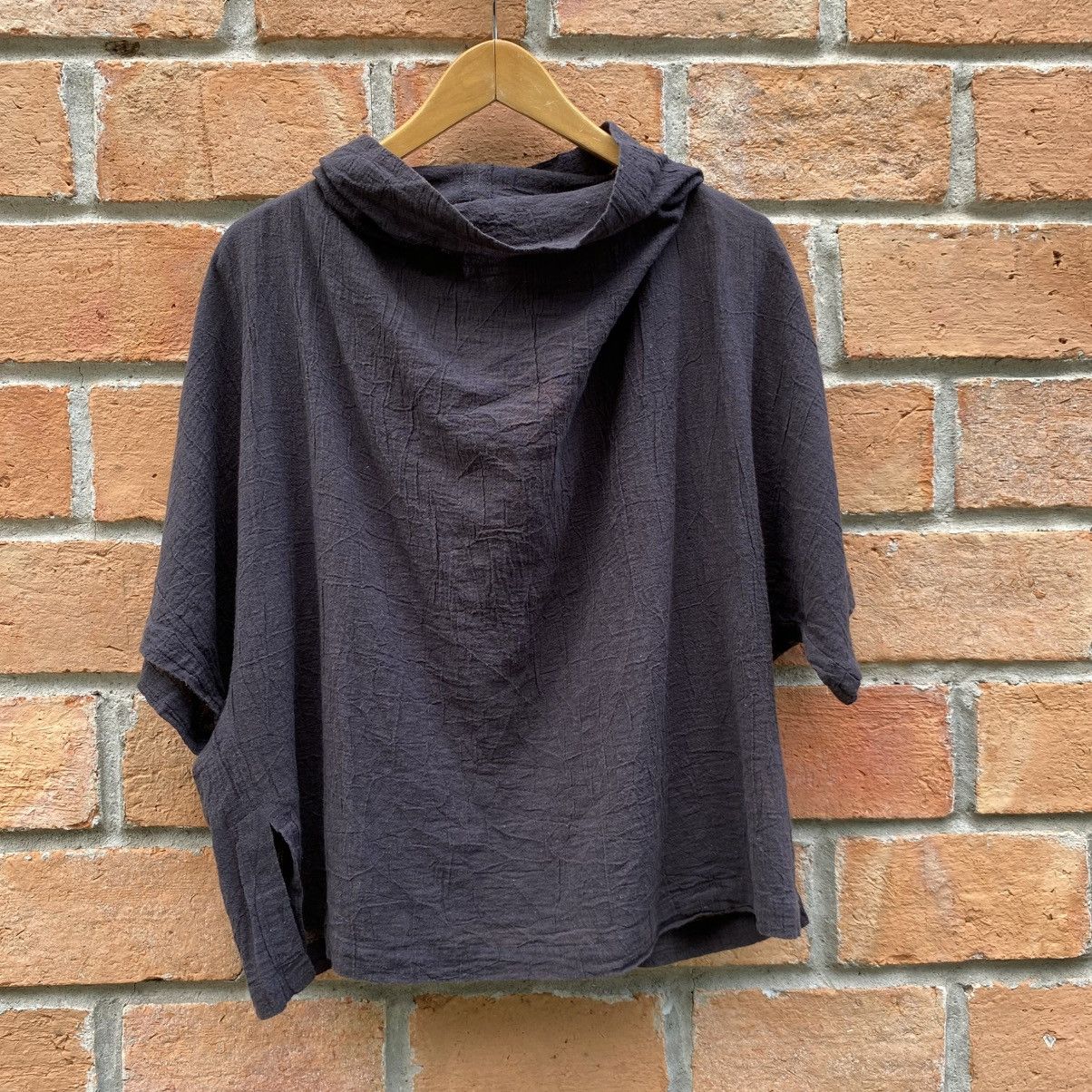 Japanese Brand bx bi eks Black Crinkled Cowl Neck Top Size XS / US 0-2 / IT 36-38 - 1 Thumbnail