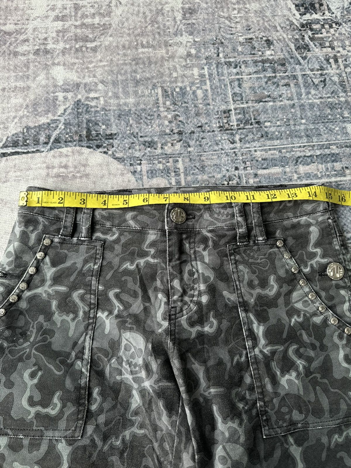 Japanese Brand × Vintage Dance With Dragon Studded Skull Punk Poem Short Denim Size US 30 / EU 46 - 11 Thumbnail
