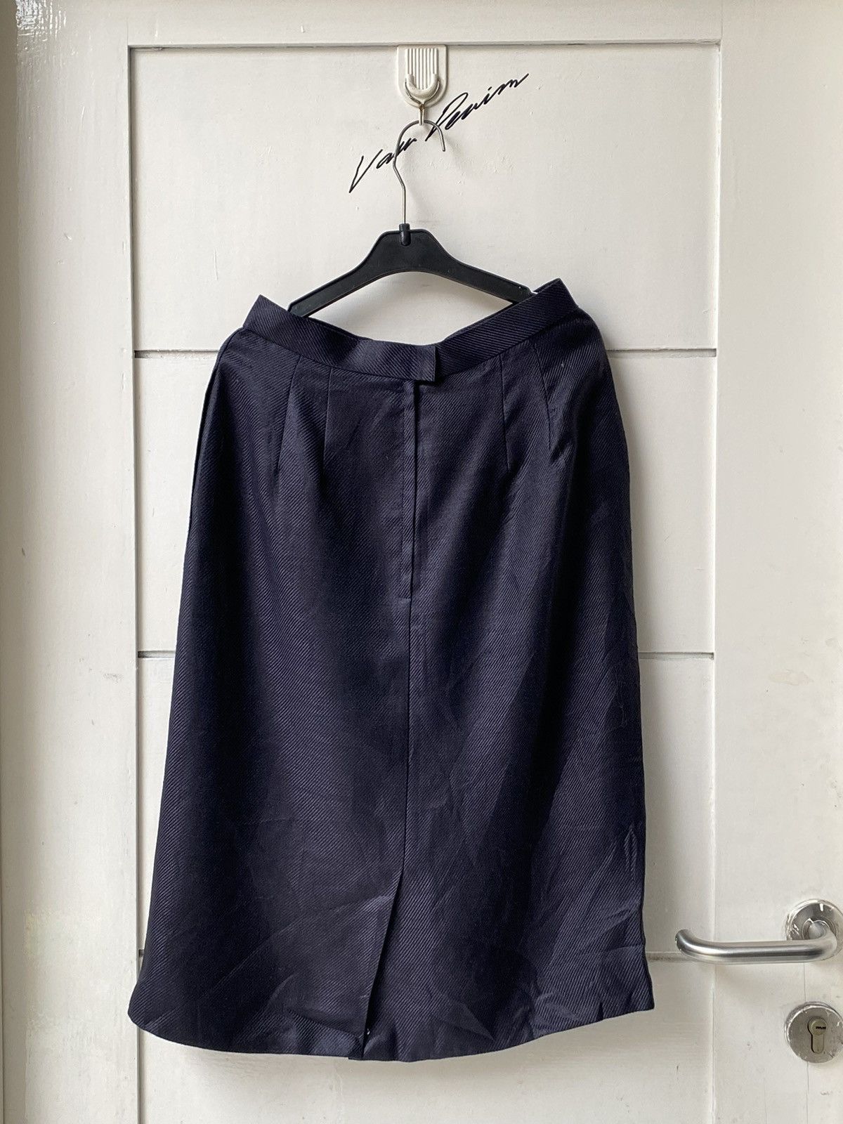Christian Dior Monsieur Christian Dior pret a porter Navy Skirt Size 22" - 10 Thumbnail